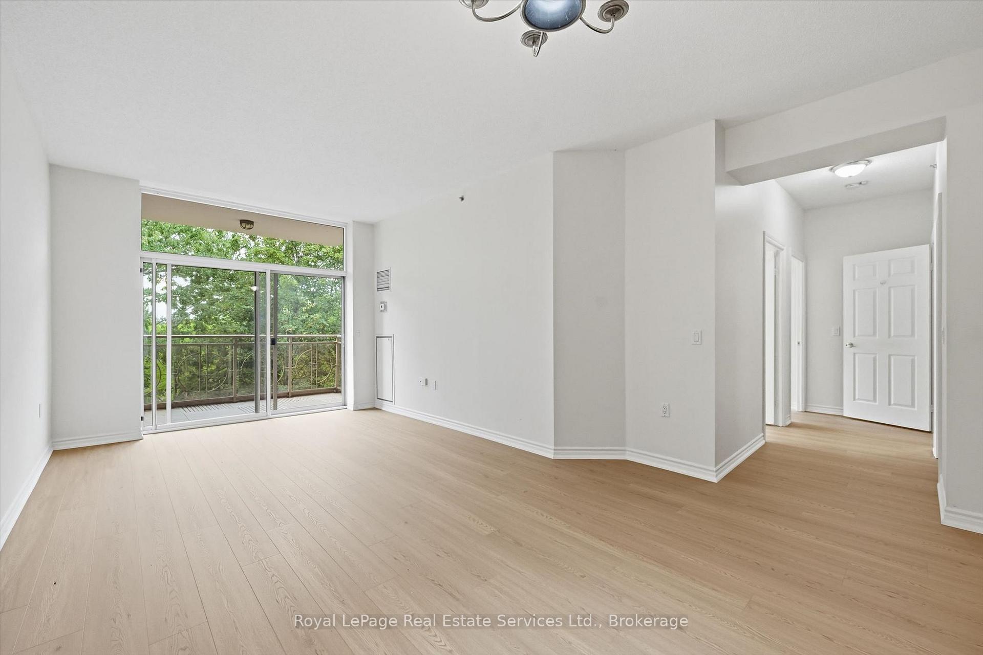 Photo 9 of Unit 1510, 100 Burloak Drive, Burlington, Appleby — HOMEH