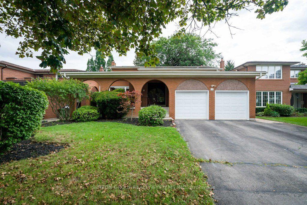 Front of 93 Poplar Heights Drive