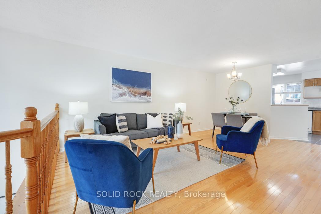 Photo 5 of Unit 13, 1701 Blohm Drive, Ottawa, Hunt Club Park — HOMEH