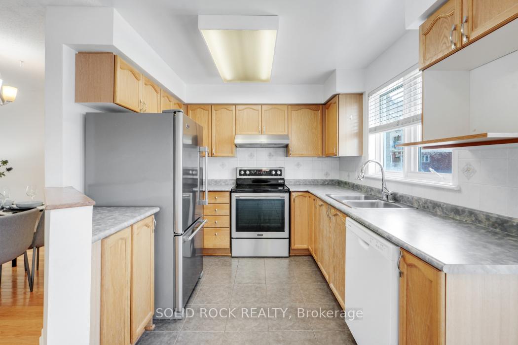 Photo 13 of Unit 13, 1701 Blohm Drive, Ottawa, Hunt Club Park — HOMEH