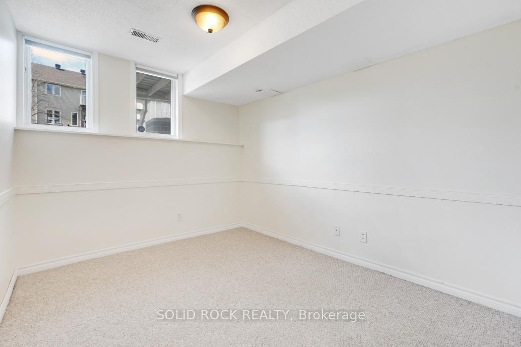 Photo 20 of Unit 13, 1701 Blohm Drive, Ottawa, Hunt Club Park — HOMEH