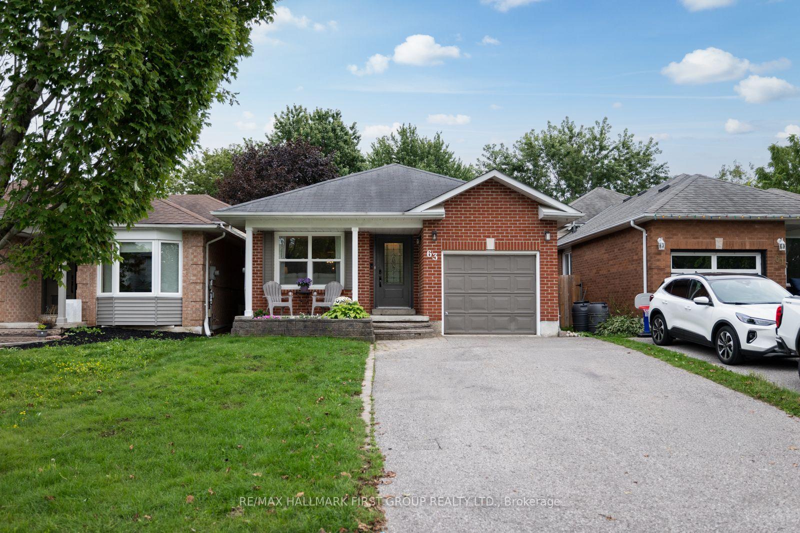 Photo 2 of 63 Hart Boulevard, Clarington, Newcastle — HOMEH