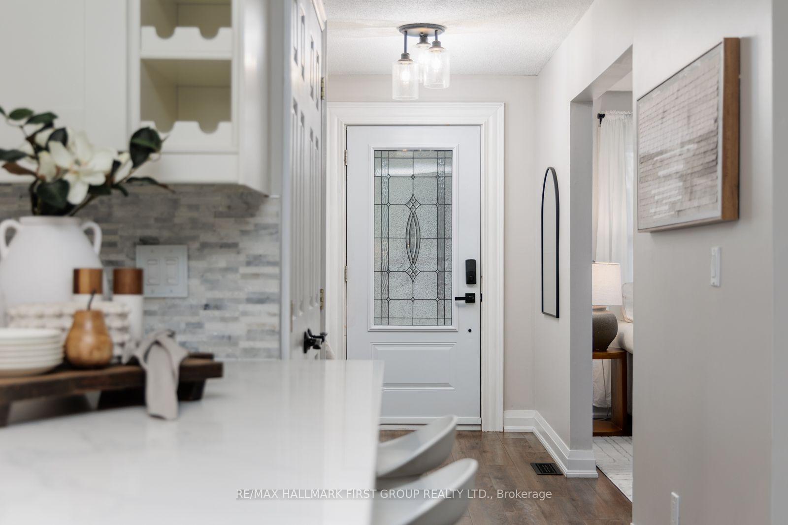 Photo 9 of 63 Hart Boulevard, Clarington, Newcastle — HOMEH