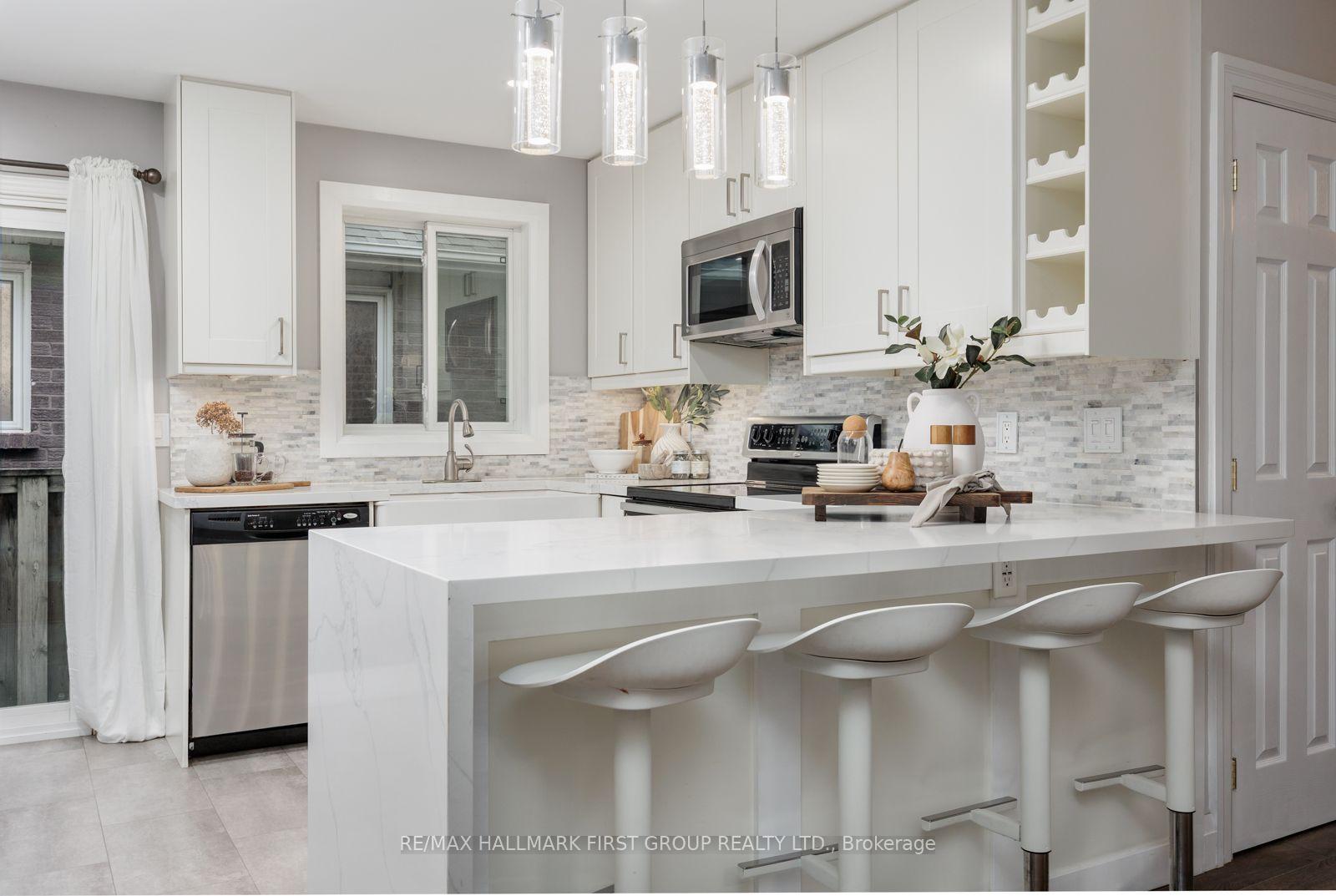 Photo 14 of 63 Hart Boulevard, Clarington, Newcastle — HOMEH