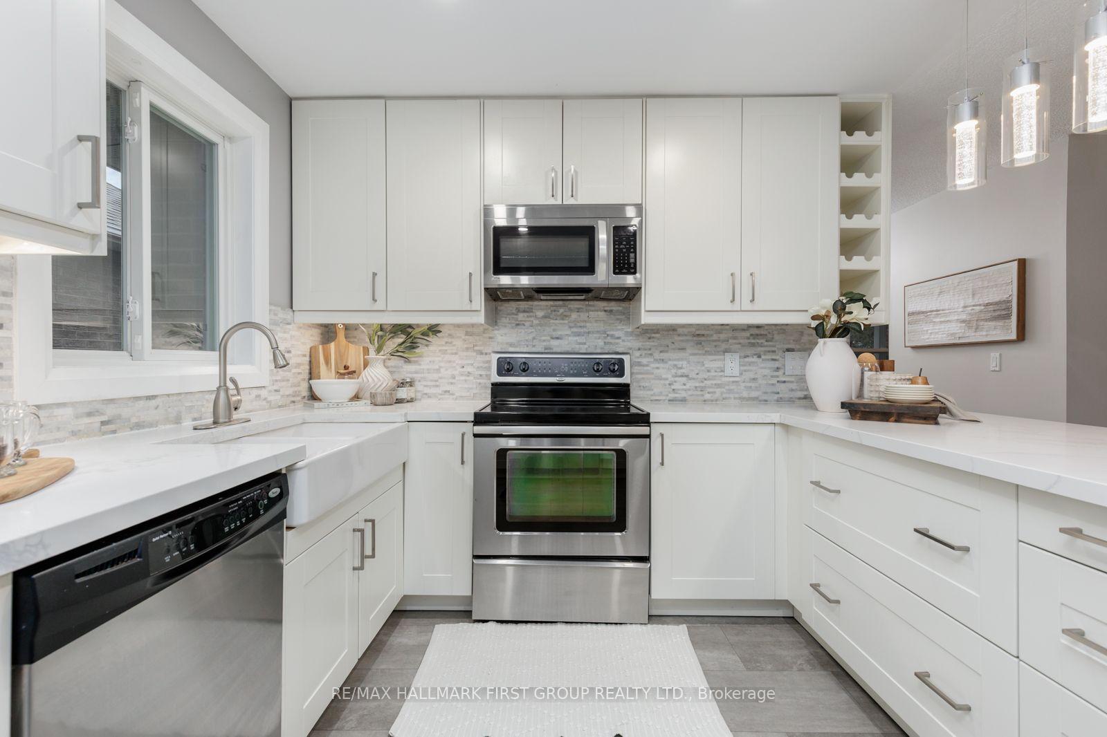 Photo 17 of 63 Hart Boulevard, Clarington, Newcastle — HOMEH