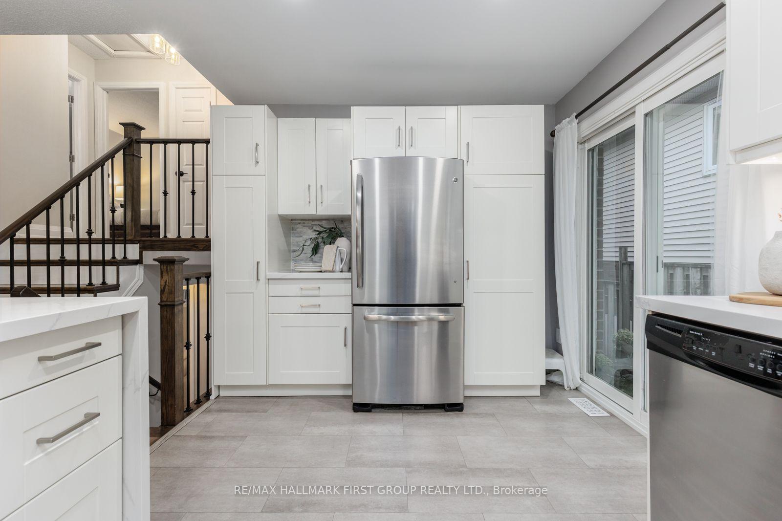 Photo 18 of 63 Hart Boulevard, Clarington, Newcastle — HOMEH