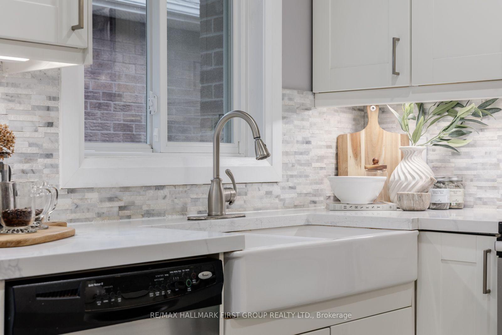 Photo 21 of 63 Hart Boulevard, Clarington, Newcastle — HOMEH