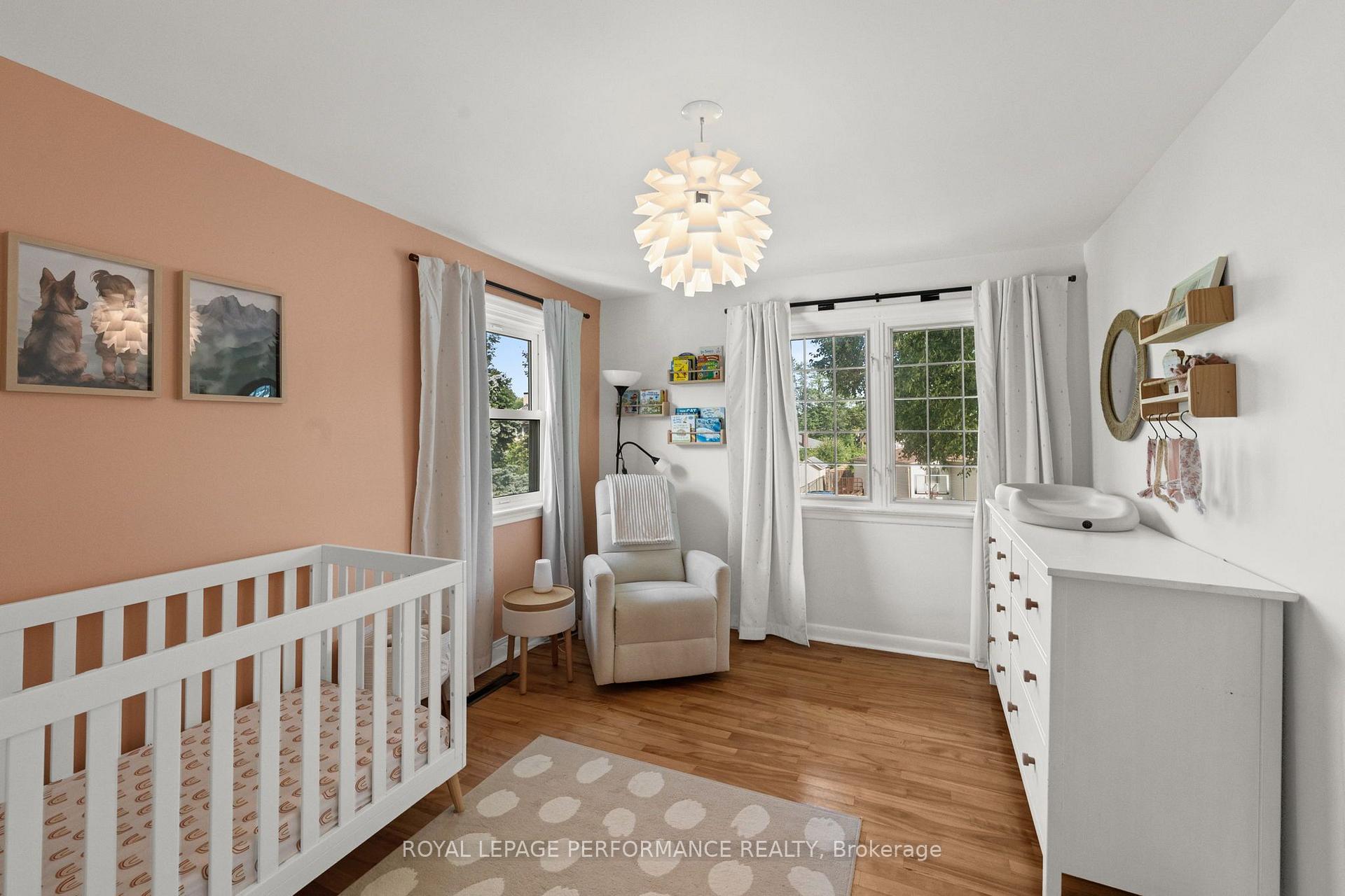Photo 24 of 814 Raglan Avenue, Ottawa, Elmvale Acres — HOMEH