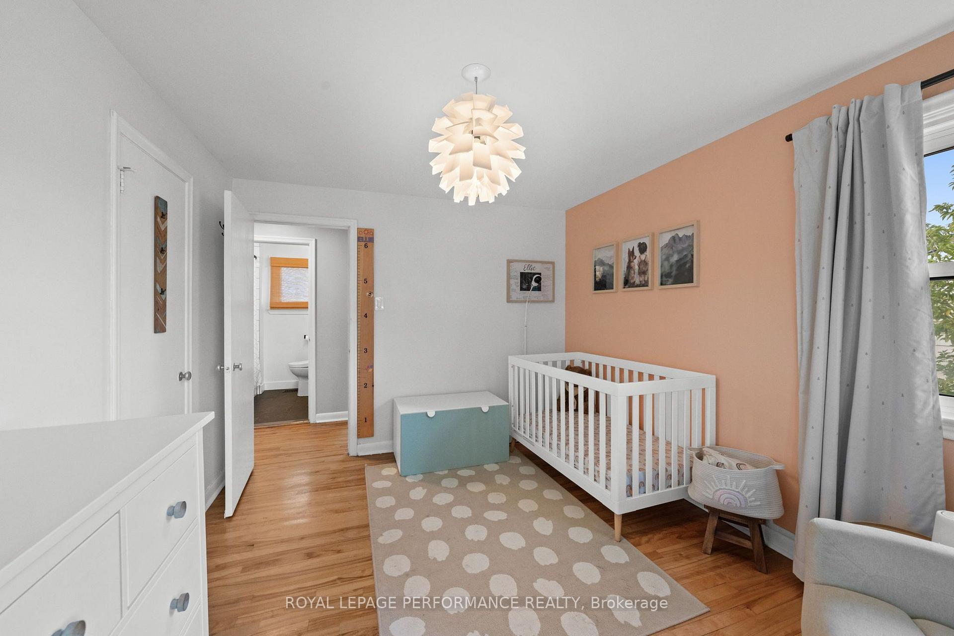 Photo 25 of 814 Raglan Avenue, Ottawa, Elmvale Acres — HOMEH
