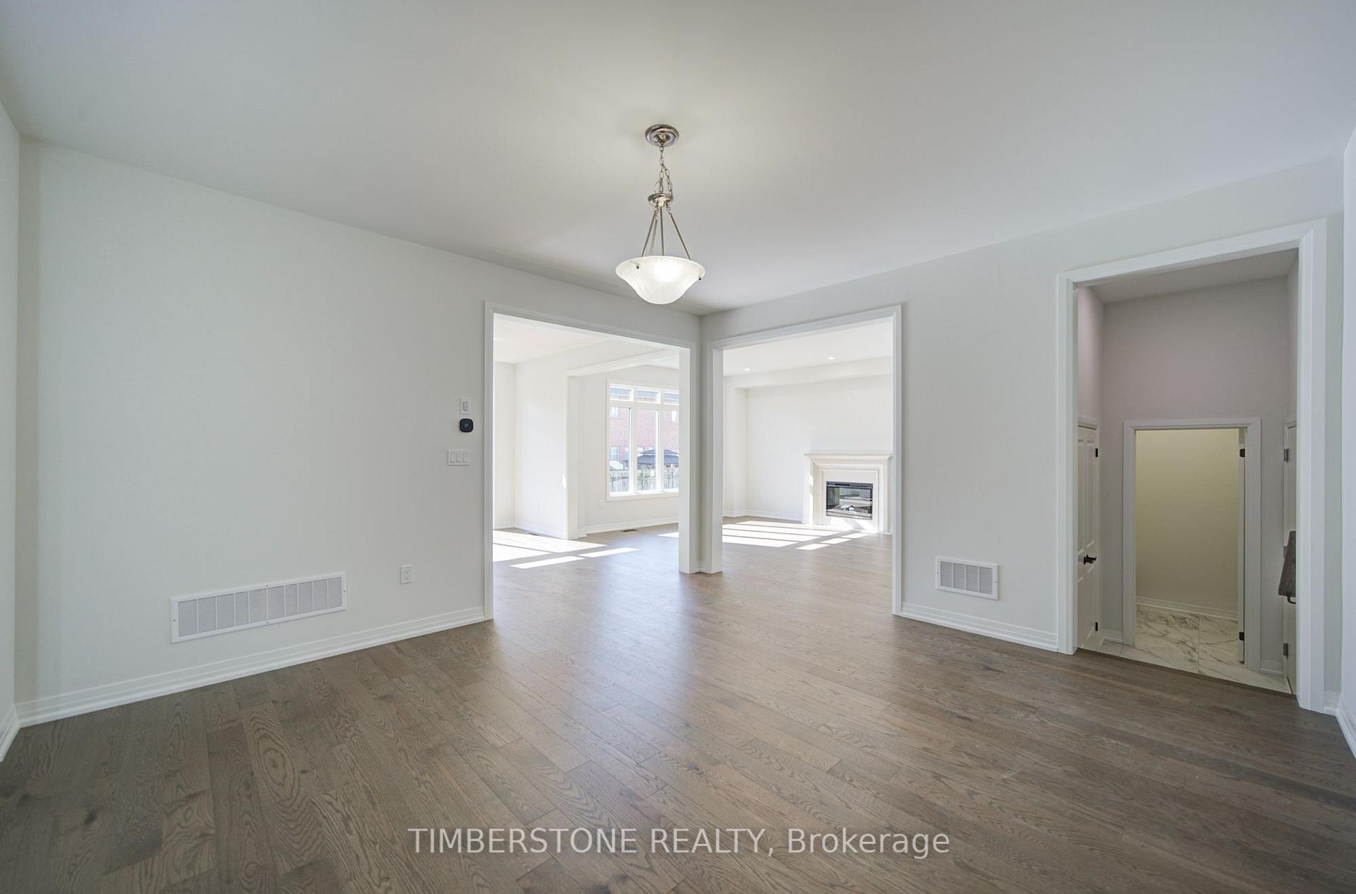 Photo 12 of 66 Freedom Oaks Trail, Brampton, Bram East — HOMEH