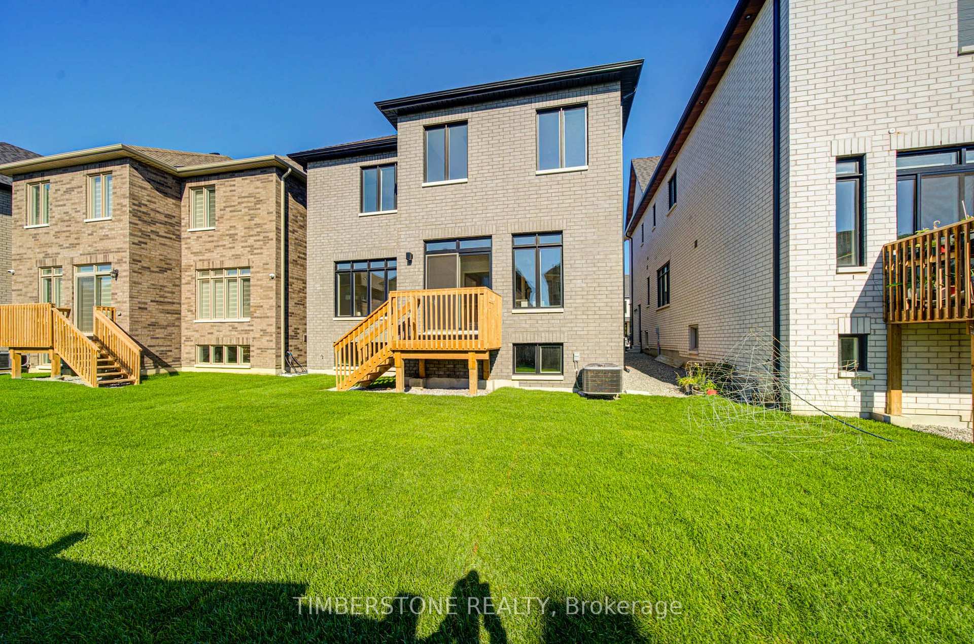 Photo 48 of 66 Freedom Oaks Trail, Brampton, Bram East — HOMEH