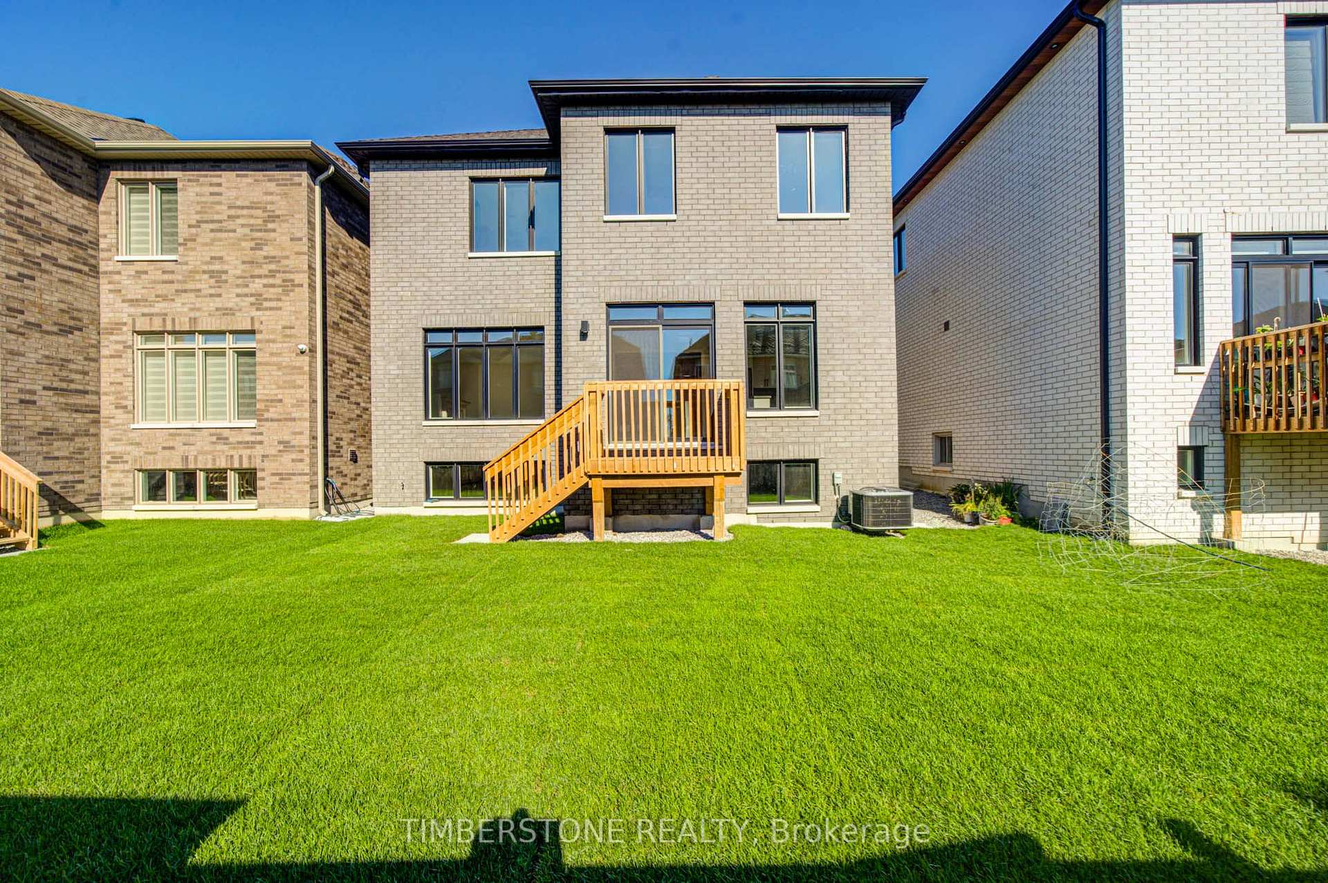 Photo 49 of 66 Freedom Oaks Trail, Brampton, Bram East — HOMEH