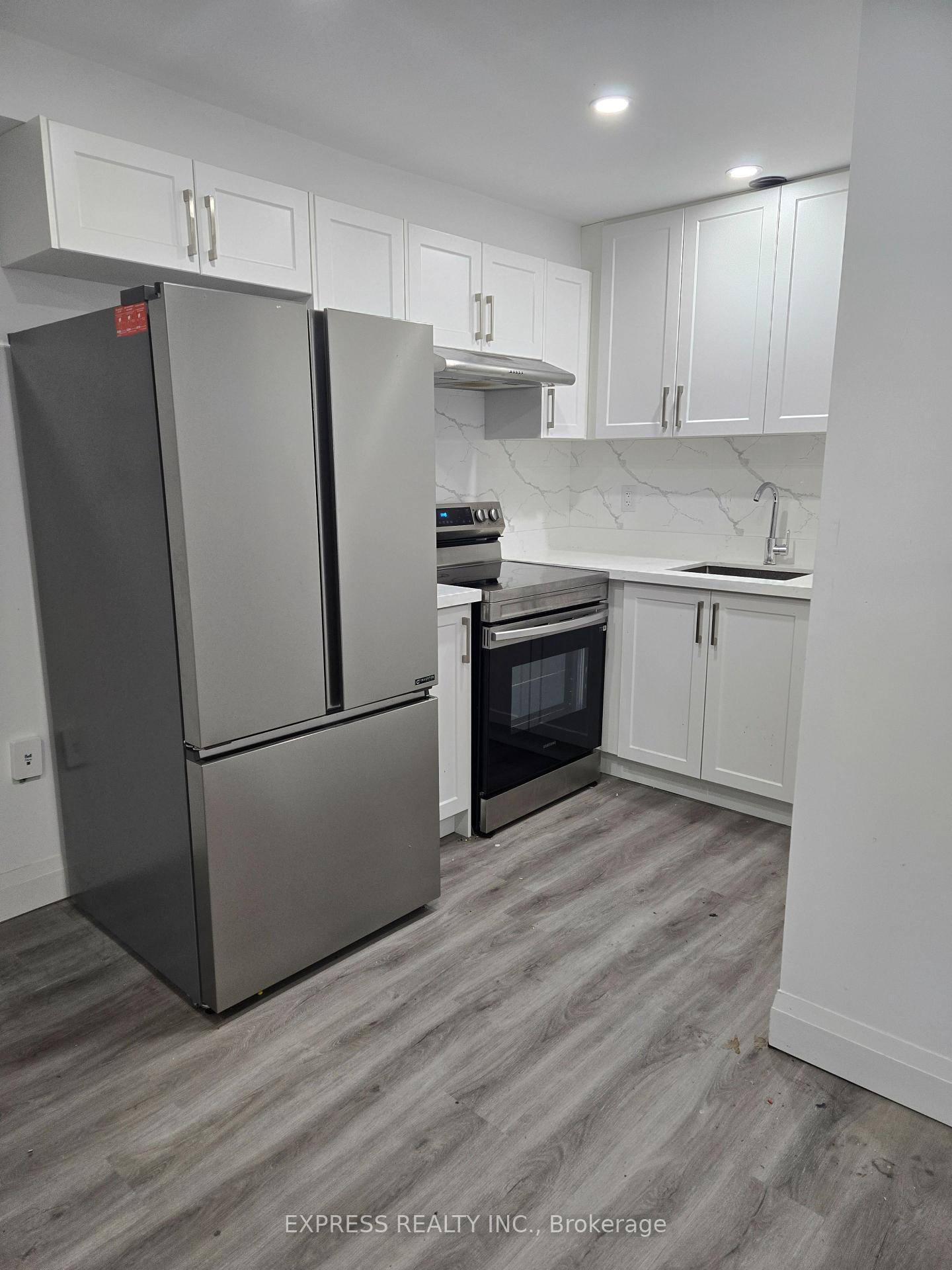 Photo 2 of Unit 4, 252 James Street S, Hamilton, Durand — HOMEH
