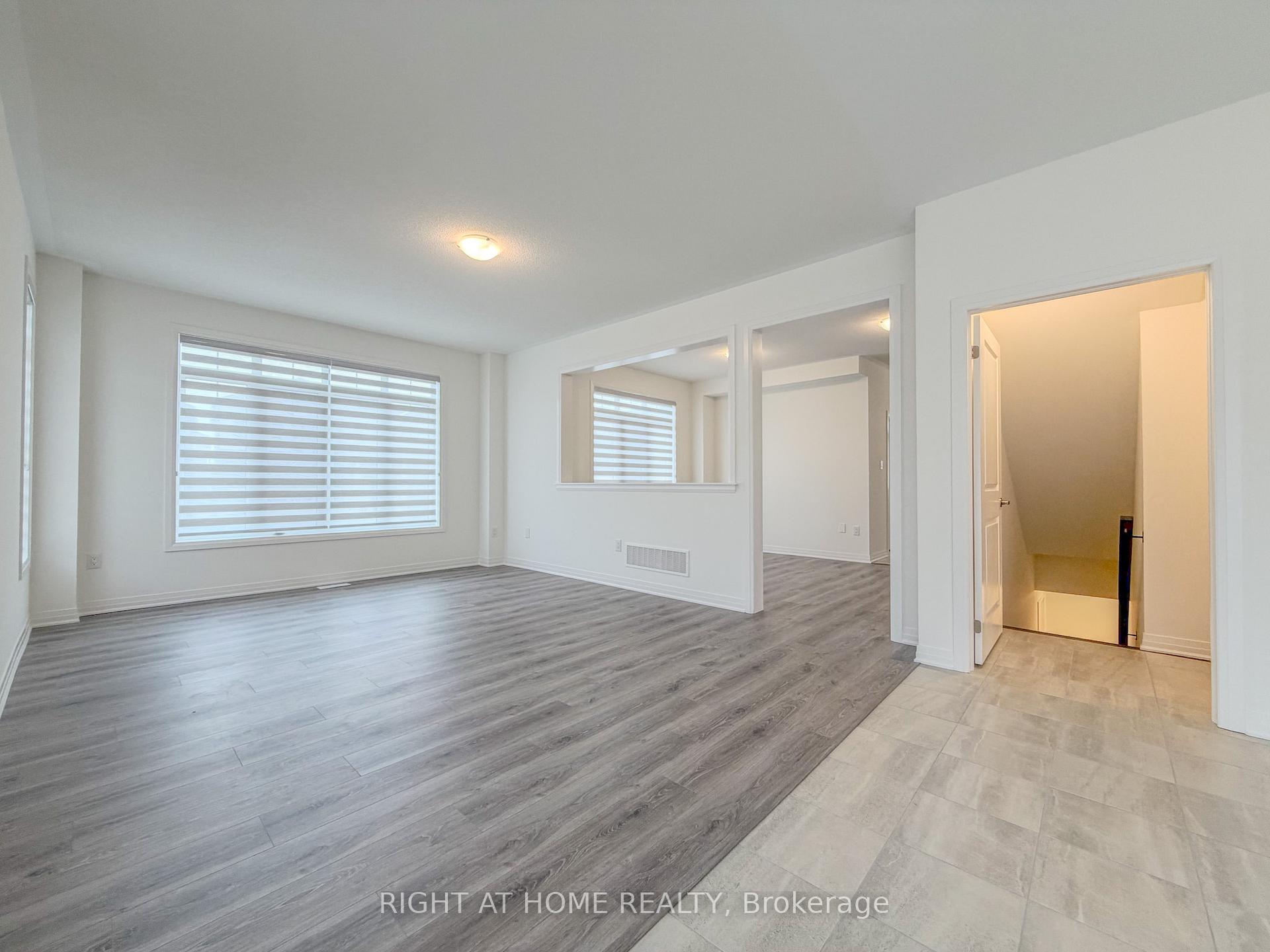 Photo 16 of 2 Sagewood Avenue, Barrie, Rural Barrie Southeast — HOMEH