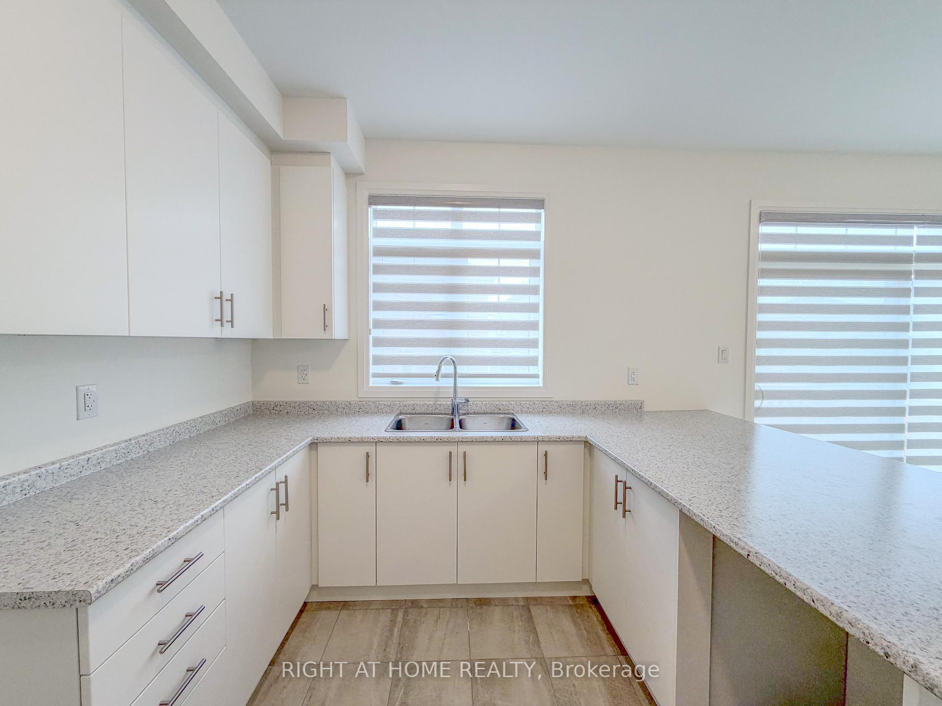 Photo 20 of 2 Sagewood Avenue, Barrie, Rural Barrie Southeast — HOMEH