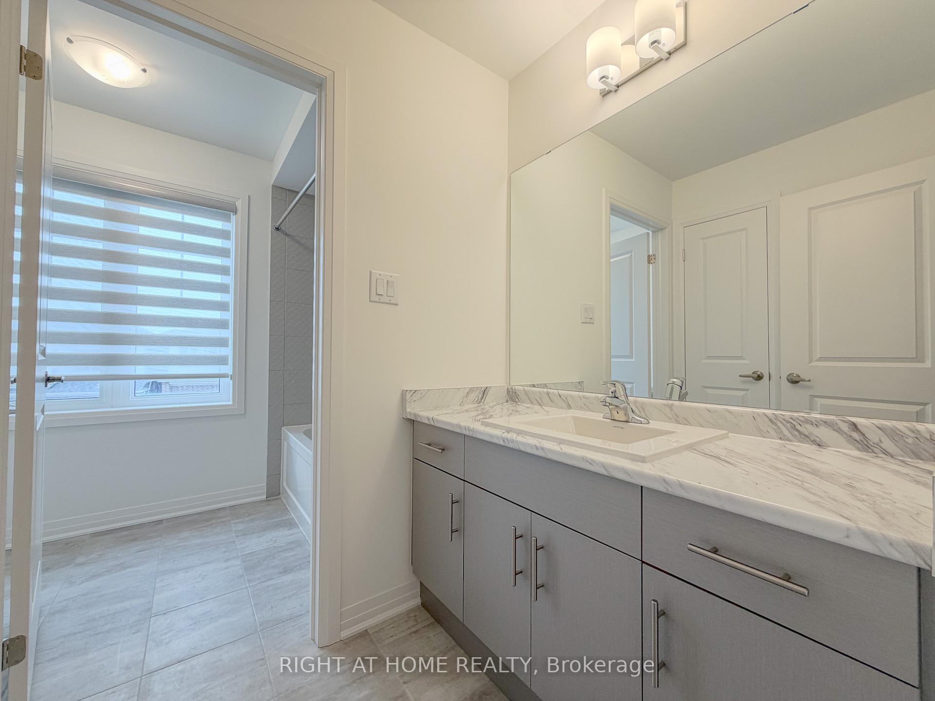 Photo 34 of 2 Sagewood Avenue, Barrie, Rural Barrie Southeast — HOMEH