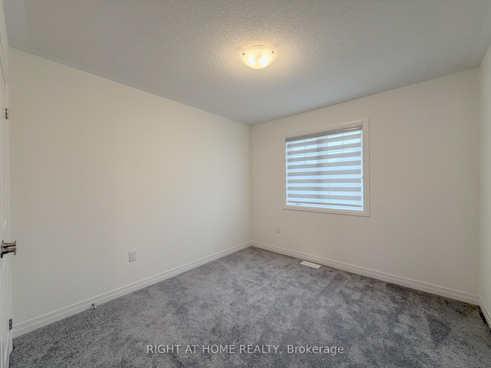 Photo 38 of 2 Sagewood Avenue, Barrie, Rural Barrie Southeast — HOMEH