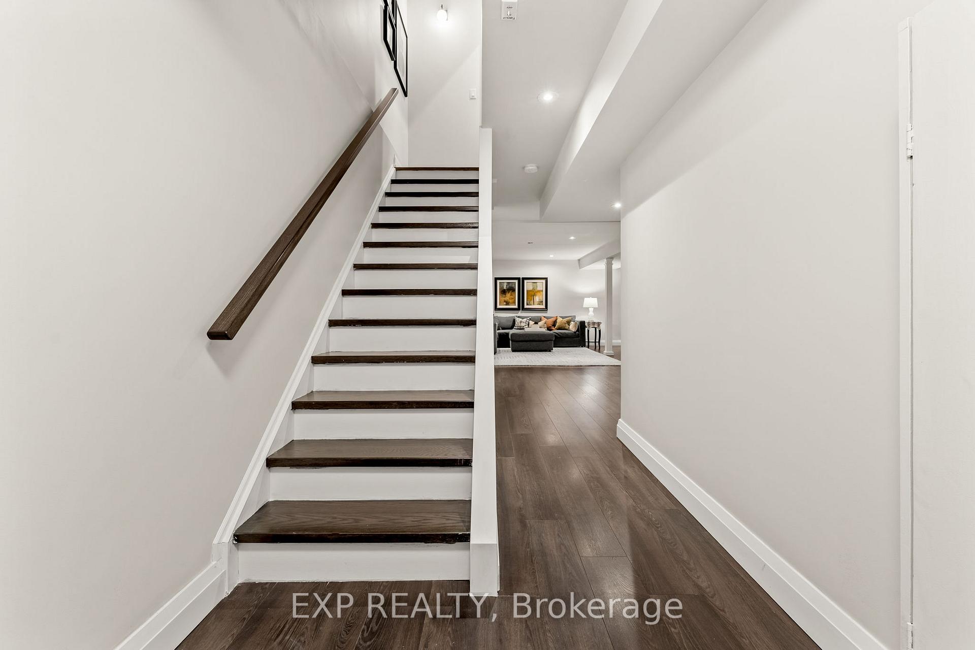 Photo 36 of 7 Seacove Court, Hamilton, Lakeshore — HOMEH