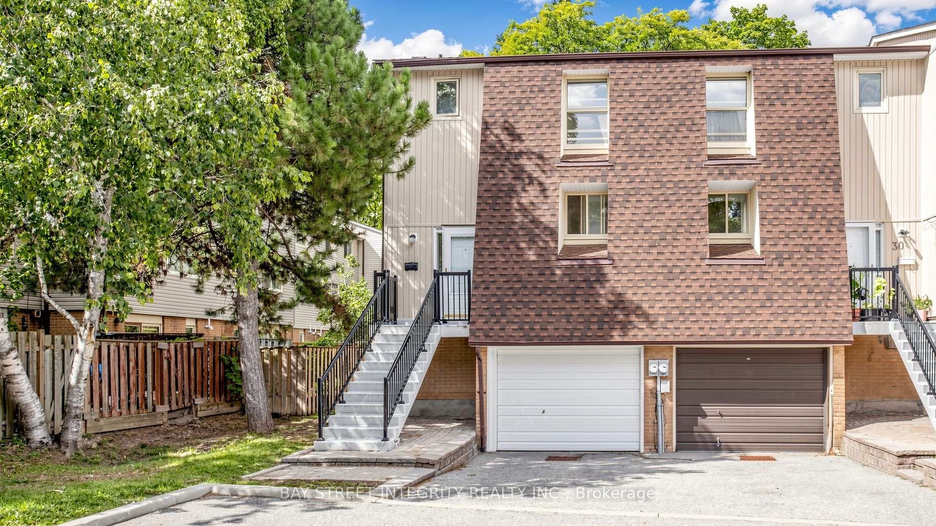 Photo 1 of 28 Townsend Road, North York, Hillcrest Village — HOMEH