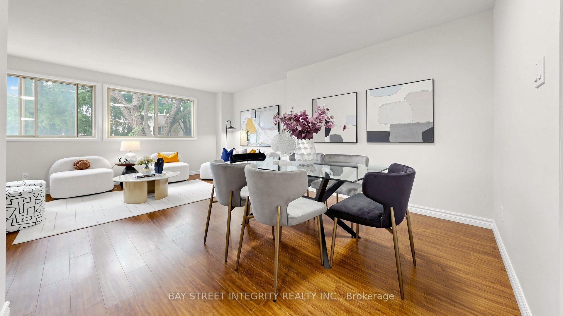 Photo 7 of 28 Townsend Road, North York, Hillcrest Village — HOMEH