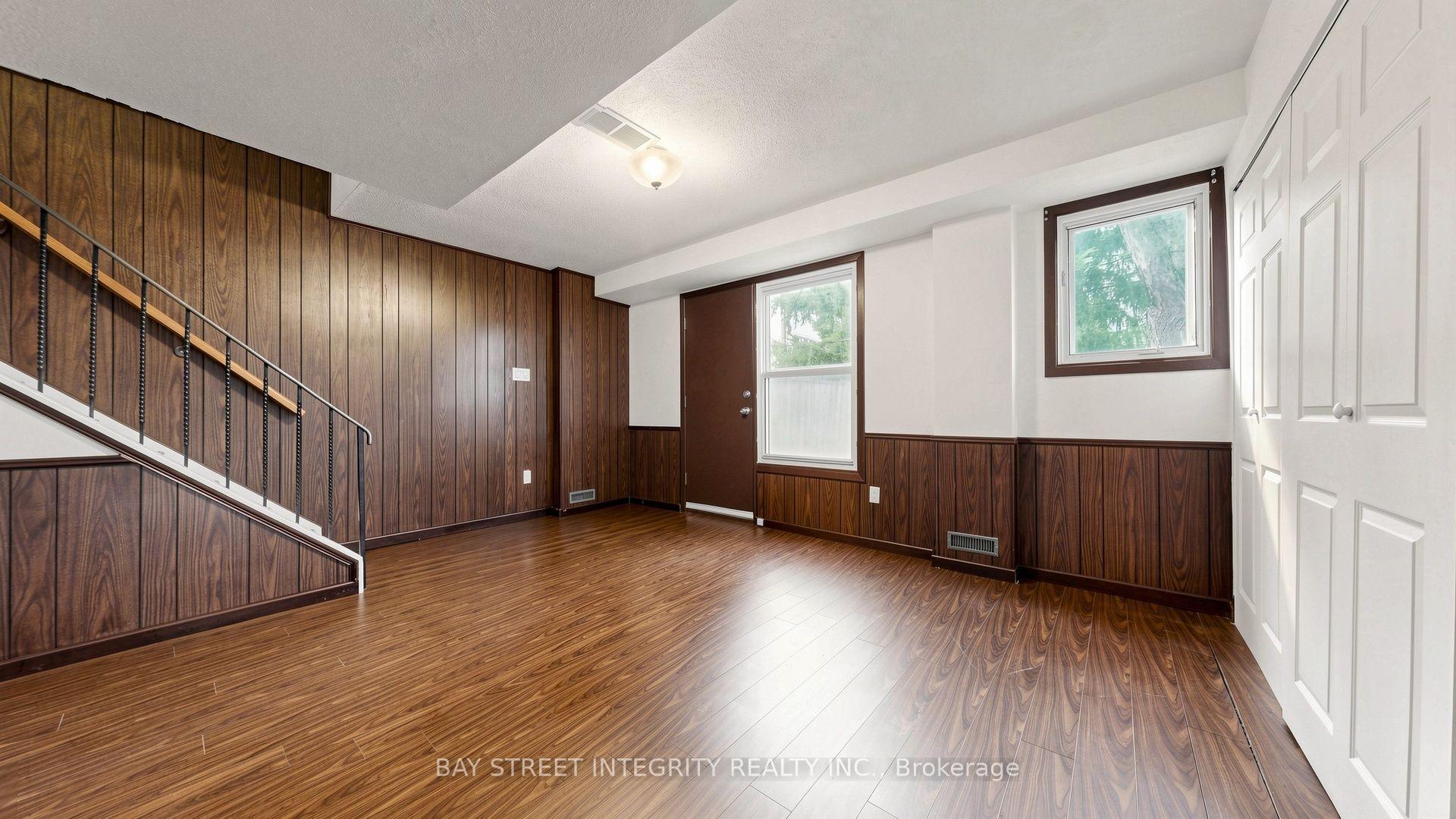 Photo 36 of 28 Townsend Road, North York, Hillcrest Village — HOMEH