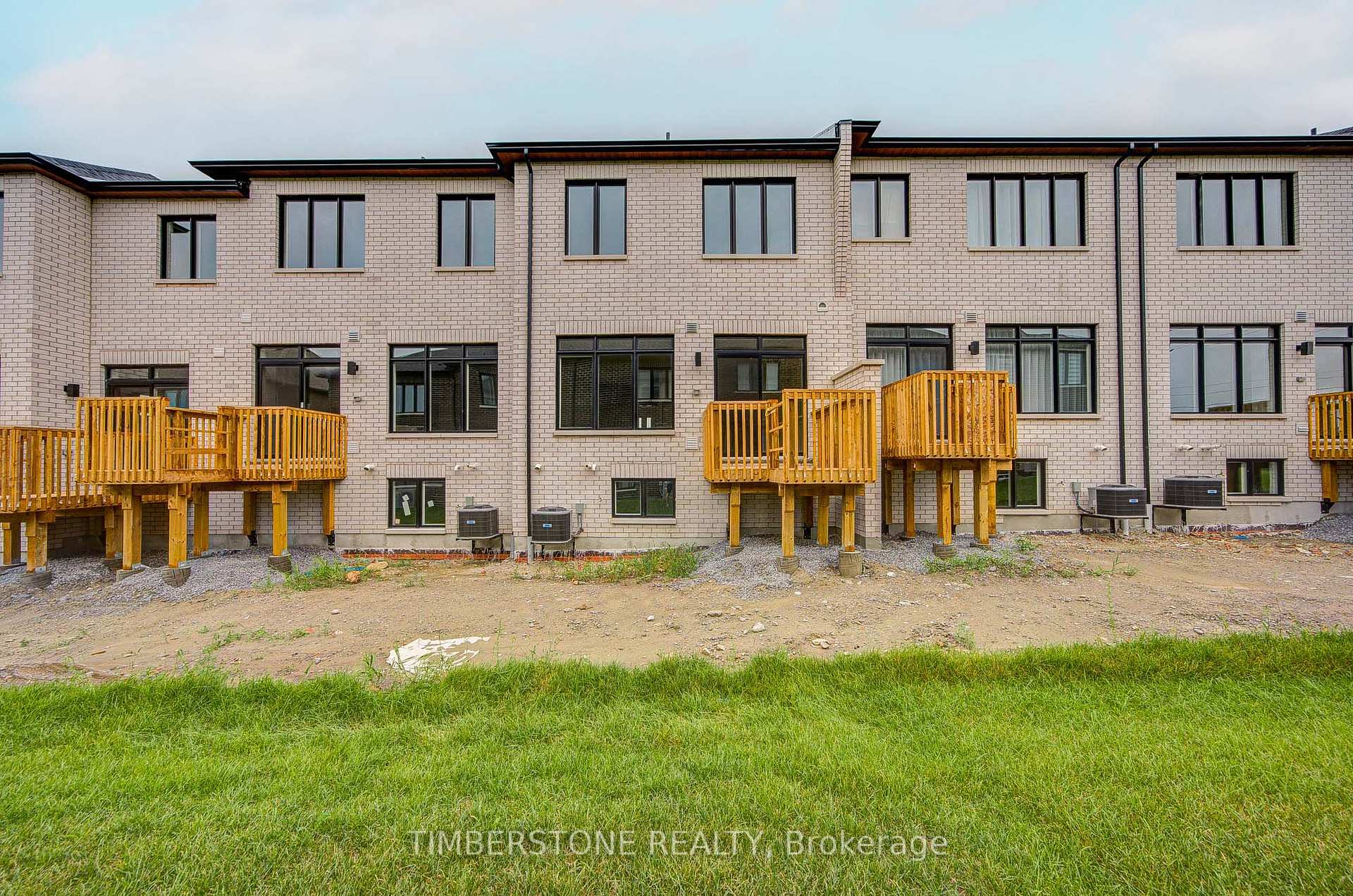 Photo 39 of 3379 Elsa Story Avenue, Pickering, Rural Pickering — HOMEH
