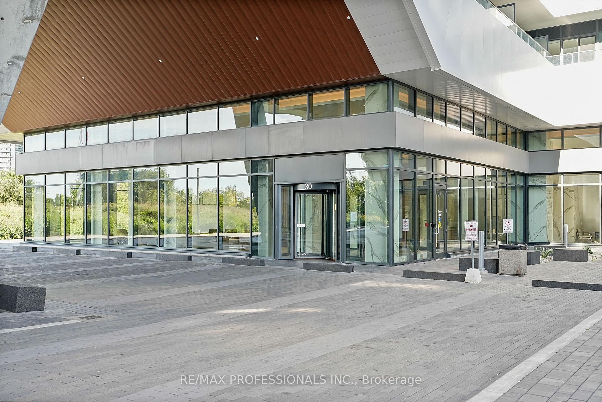 Photo 5 of Unit 2418, 30 Shore Breeze Drive, Etobicoke, Mimico — HOMEH