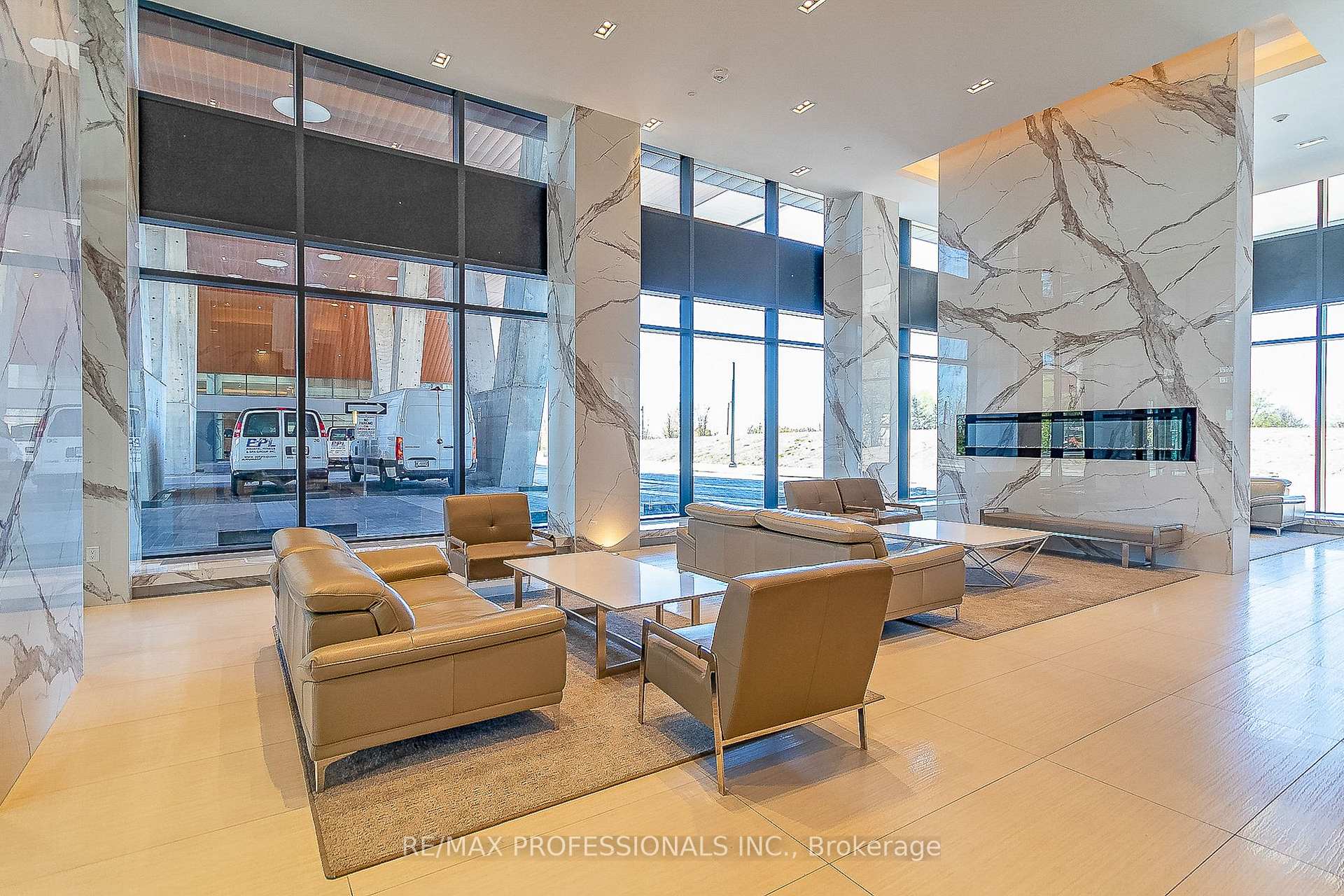 Photo 7 of Unit 2418, 30 Shore Breeze Drive, Etobicoke, Mimico — HOMEH