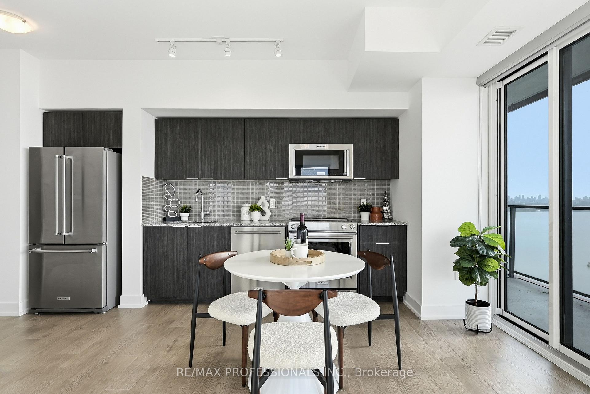 Photo 13 of Unit 2418, 30 Shore Breeze Drive, Etobicoke, Mimico — HOMEH
