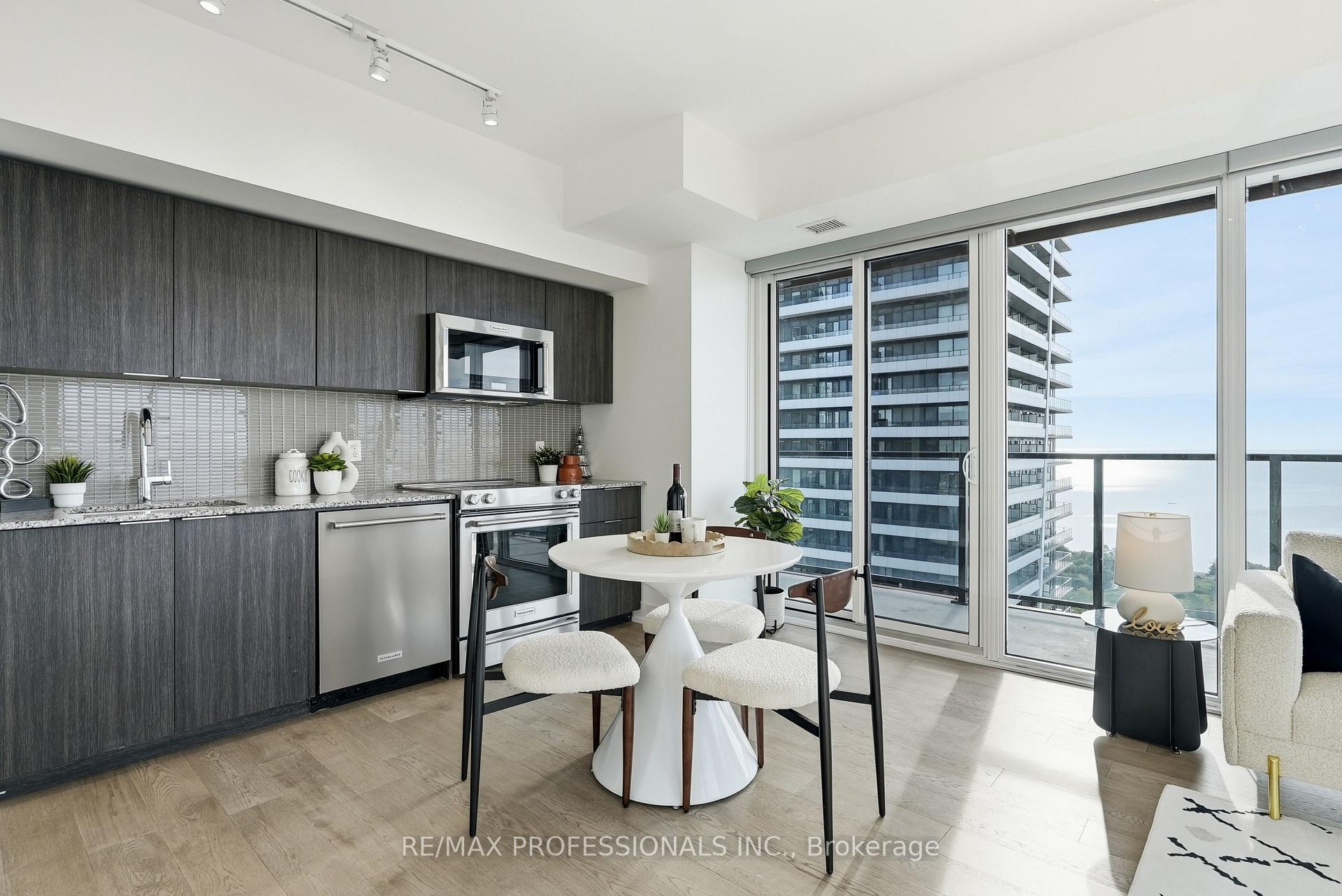 Photo 15 of Unit 2418, 30 Shore Breeze Drive, Etobicoke, Mimico — HOMEH