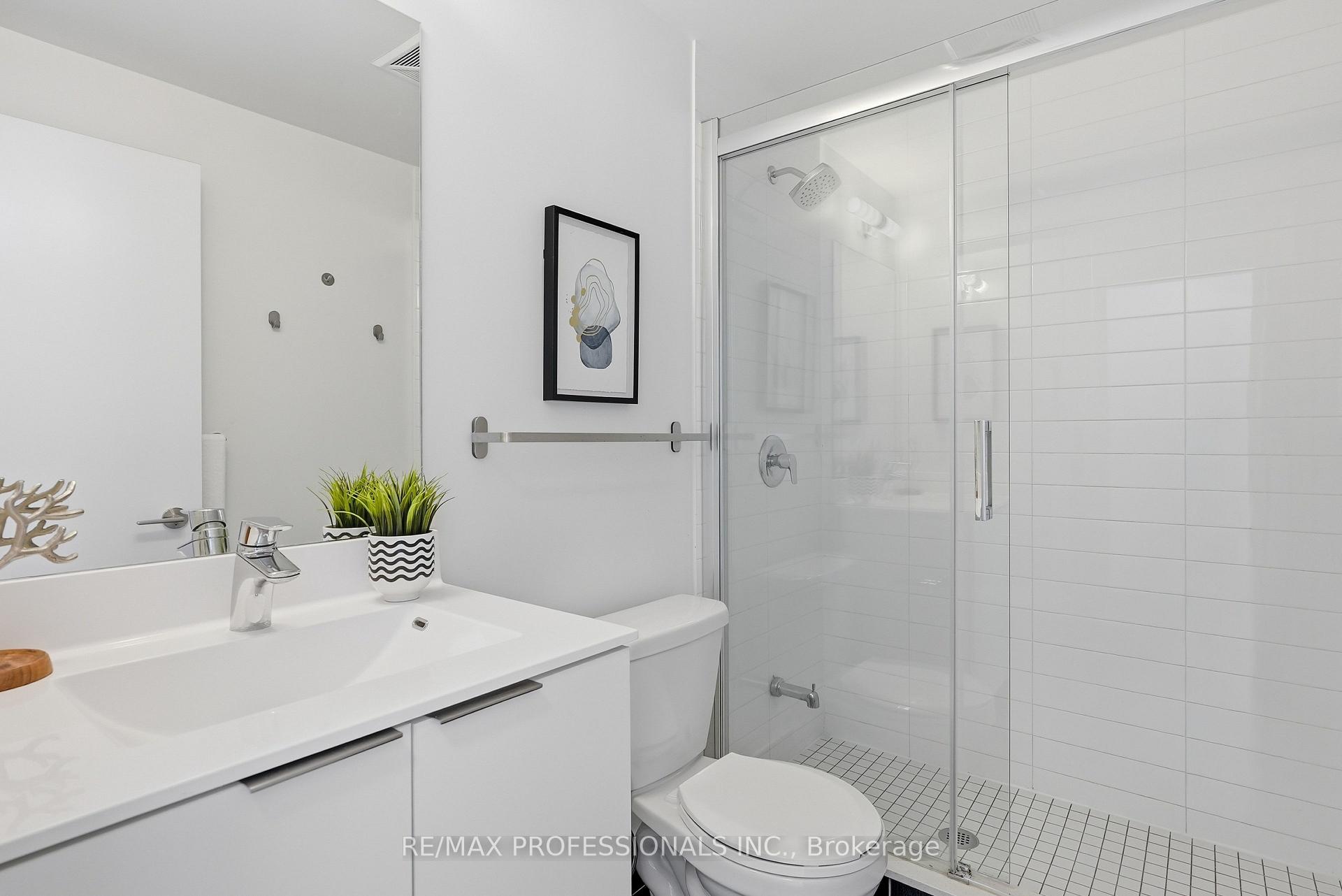 Photo 29 of Unit 2418, 30 Shore Breeze Drive, Etobicoke, Mimico — HOMEH