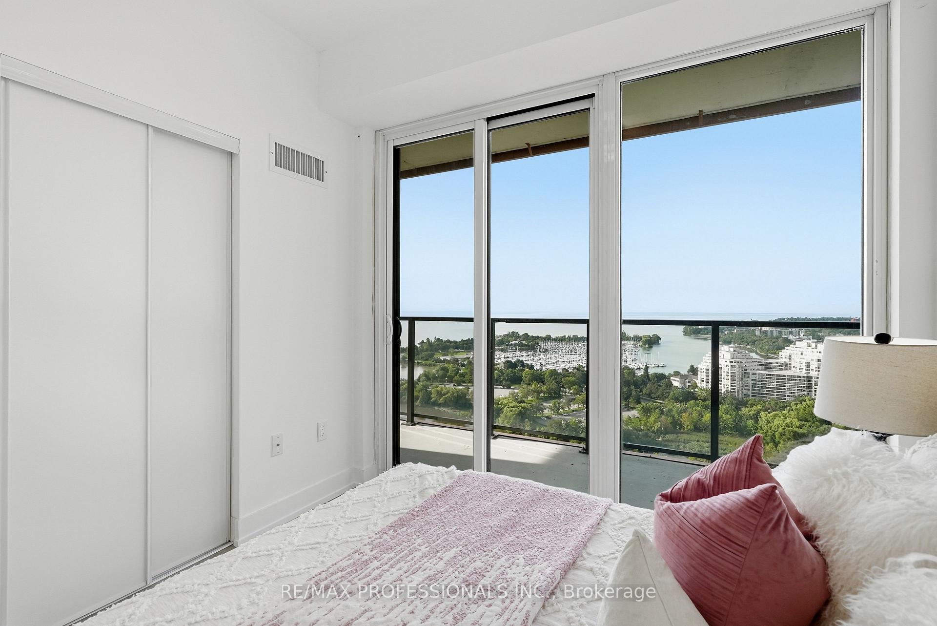 Photo 31 of Unit 2418, 30 Shore Breeze Drive, Etobicoke, Mimico — HOMEH