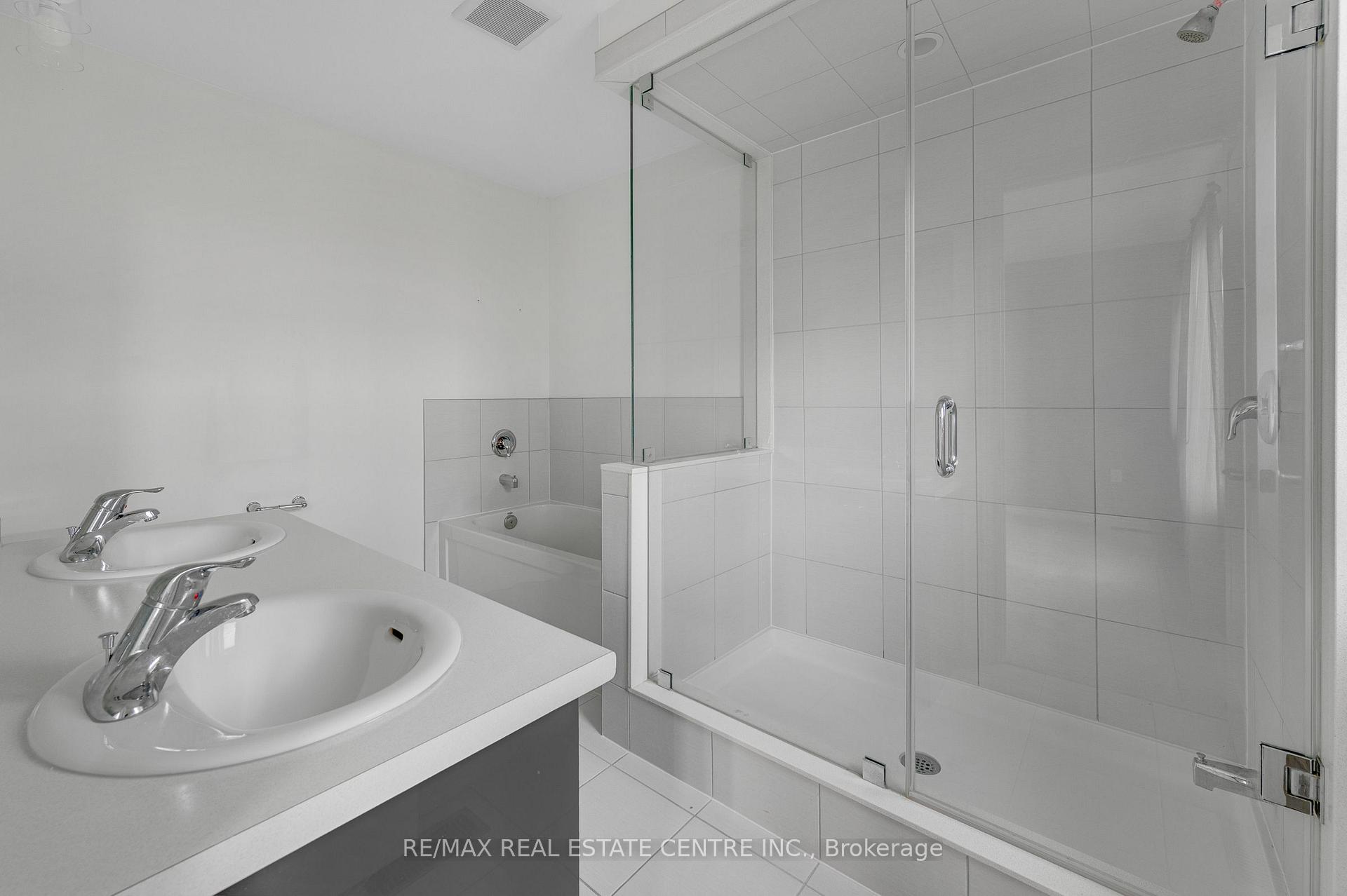Photo 23 of 71 Bilanski Farm Road, Brantford, Echo Place — HOMEH