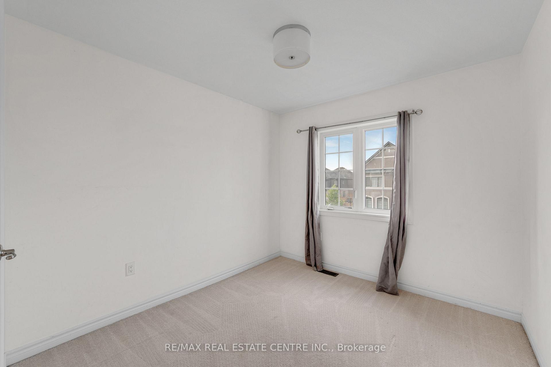 Photo 28 of 71 Bilanski Farm Road, Brantford, Echo Place — HOMEH