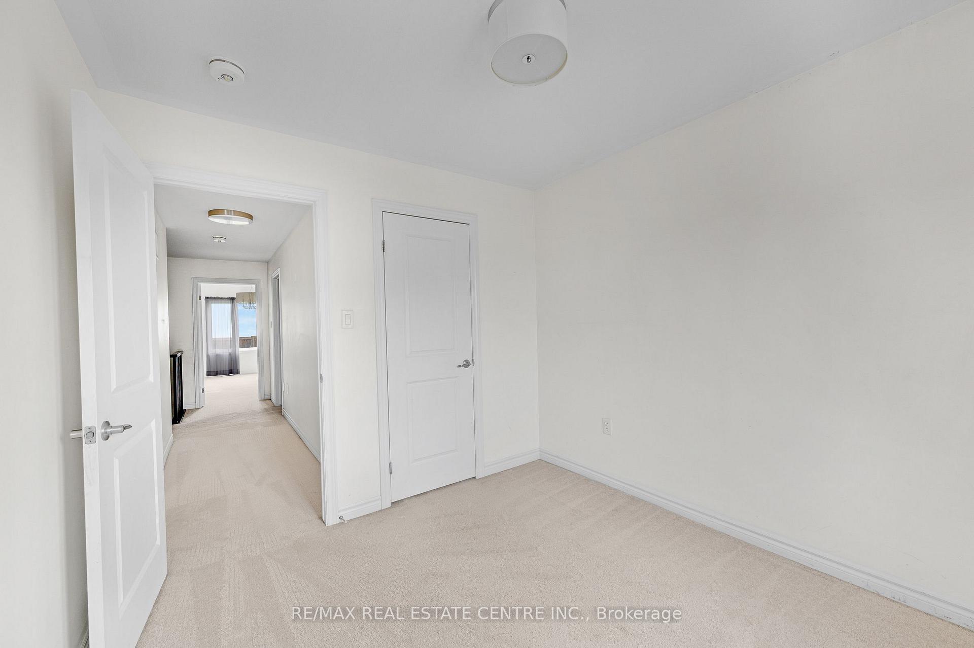 Photo 29 of 71 Bilanski Farm Road, Brantford, Echo Place — HOMEH