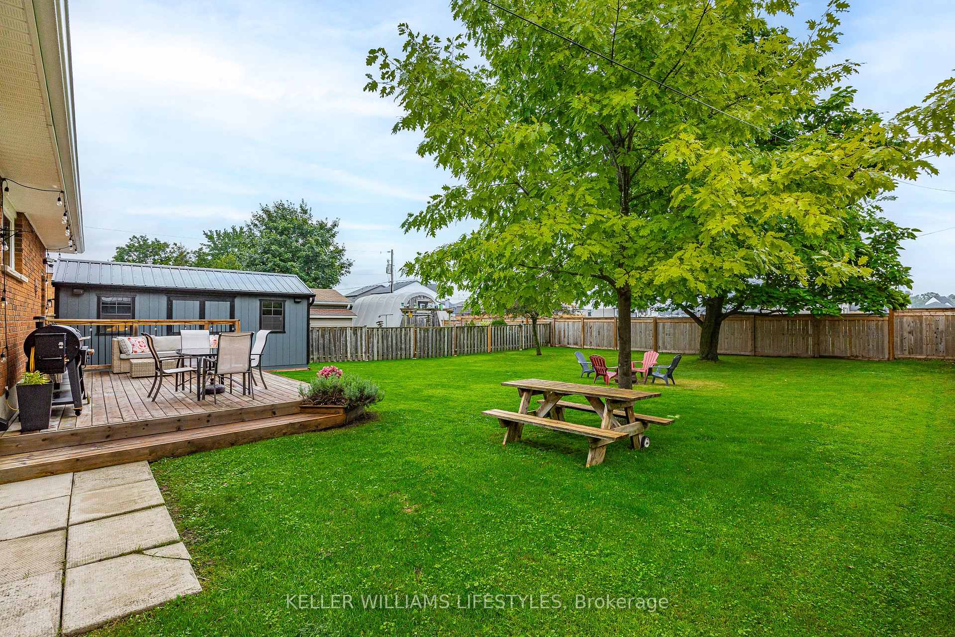 Photo 30 of 188 Queen Street, North Middlesex, Ailsa Craig — HOMEH