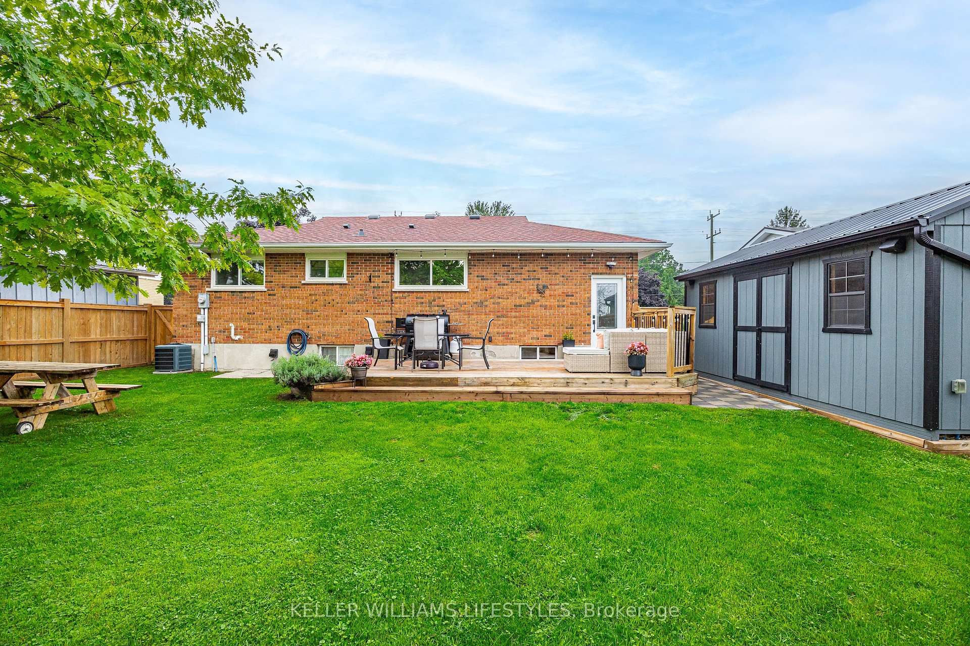 Photo 33 of 188 Queen Street, North Middlesex, Ailsa Craig — HOMEH