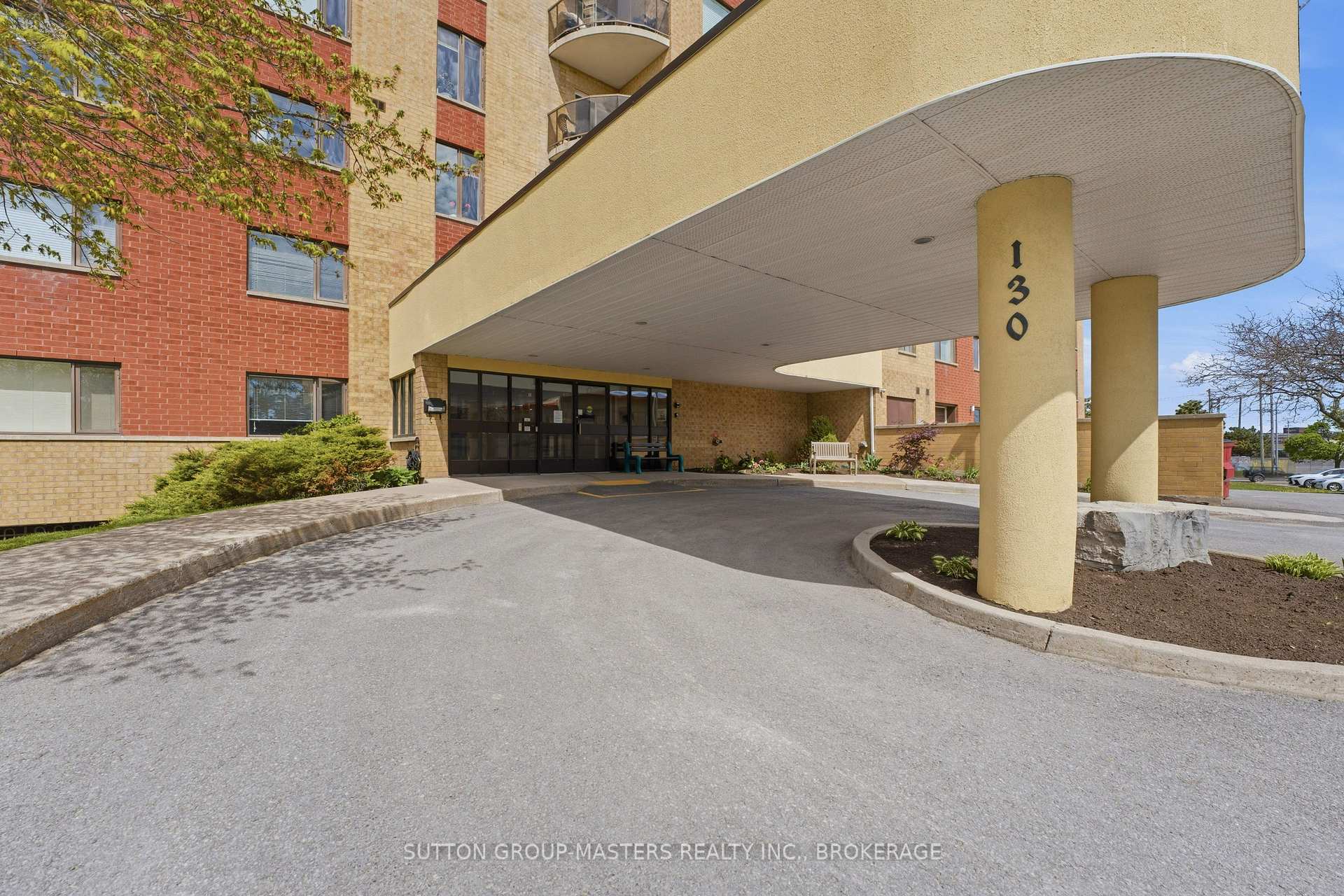 Photo 5 of Unit 204, 130 Wright Crescent, Kingston, Central City East — HOMEH