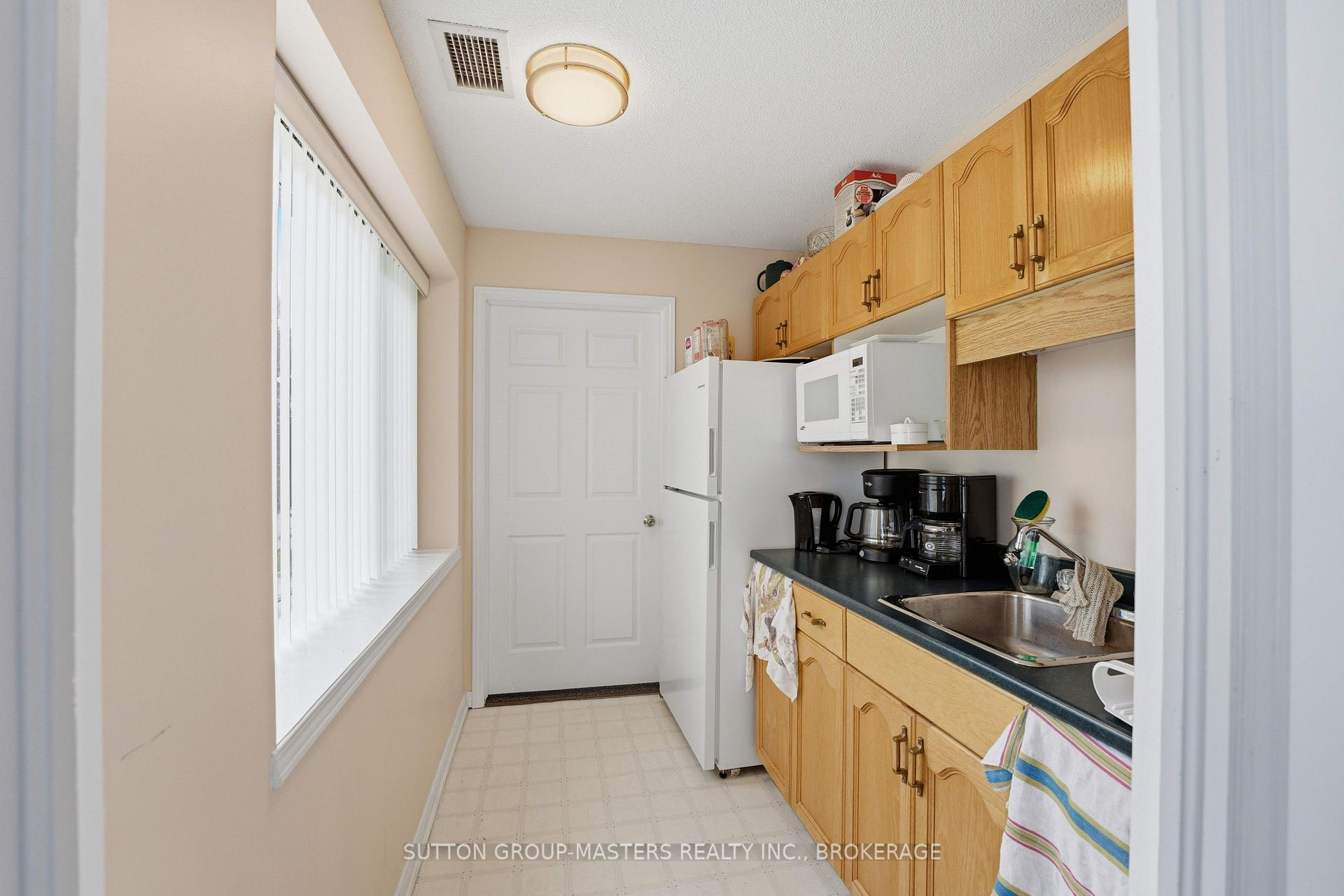 Photo 38 of Unit 204, 130 Wright Crescent, Kingston, Central City East — HOMEH