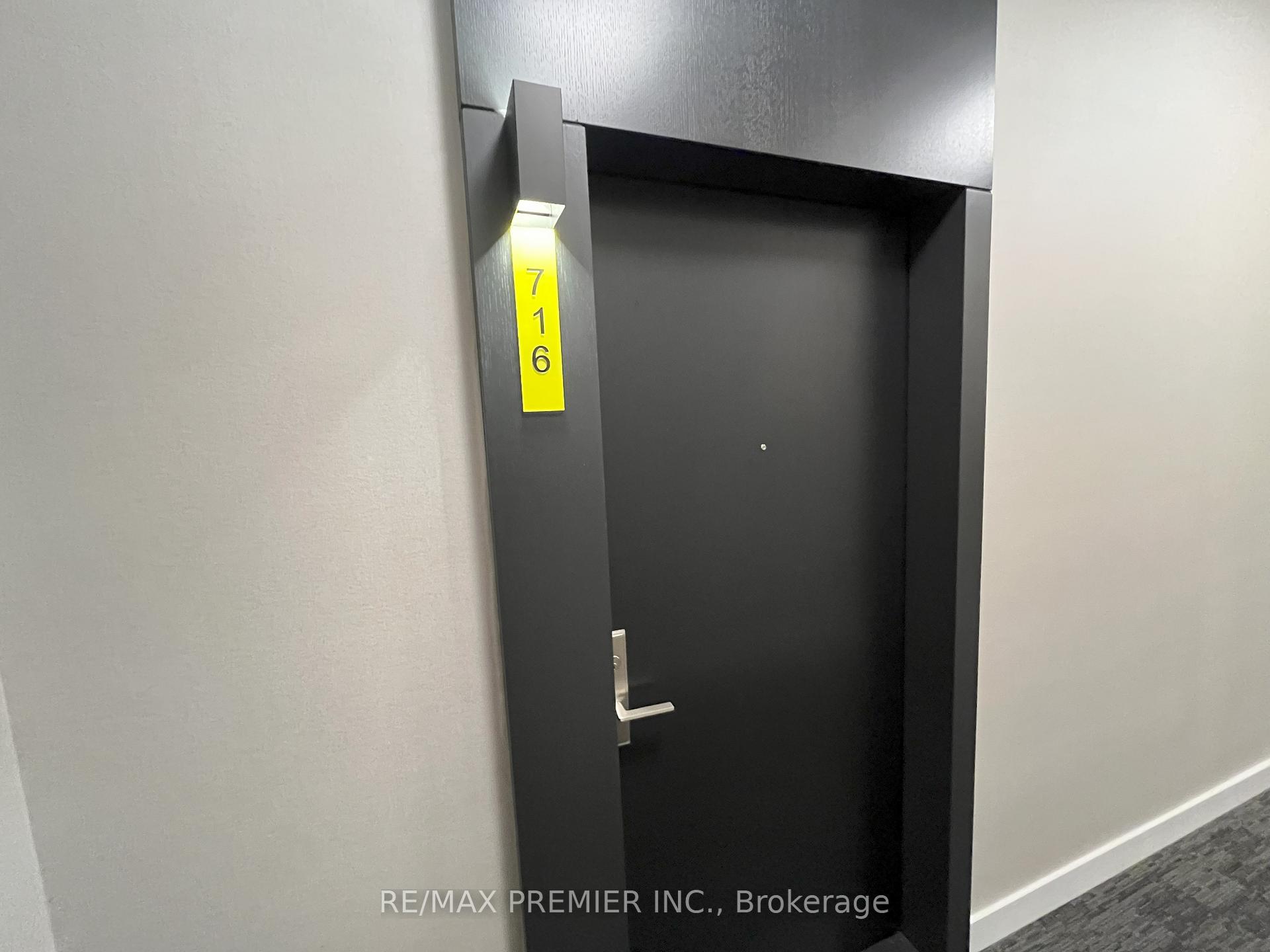 Photo 3 of Unit 716, 158 Front Street E, Toronto, Moss Park — HOMEH
