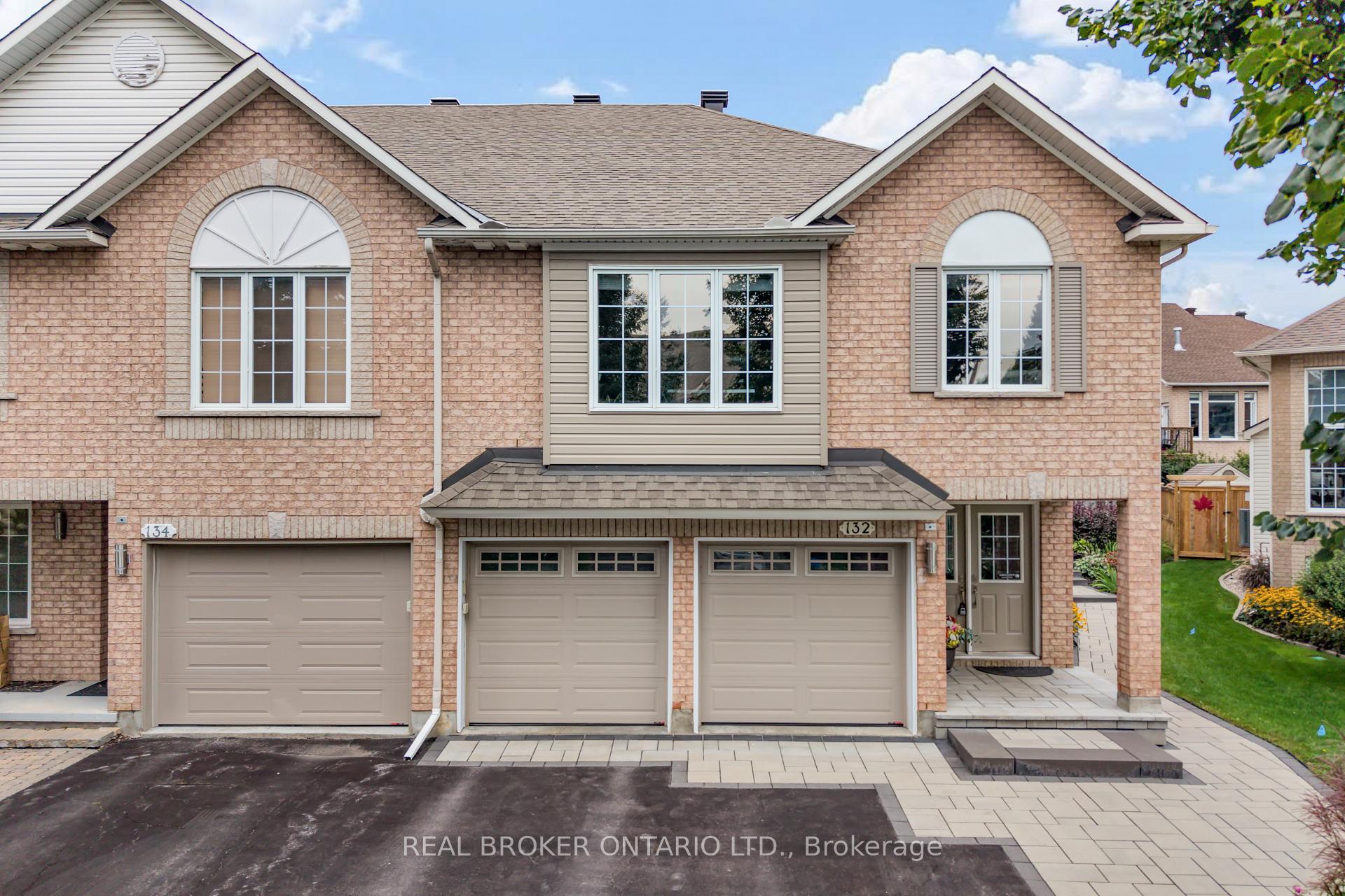 Photo 1 of 132 Macassa Circle, Ottawa, Kanata - Kanata Lakes/Heritage Hills — HOMEH