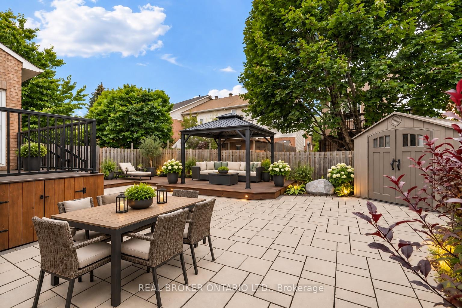 Photo 5 of 132 Macassa Circle, Ottawa, Kanata - Kanata Lakes/Heritage Hills — HOMEH
