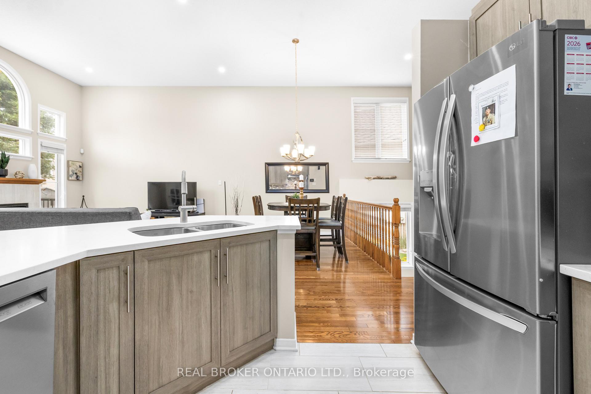 Photo 27 of 132 Macassa Circle, Ottawa, Kanata - Kanata Lakes/Heritage Hills — HOMEH