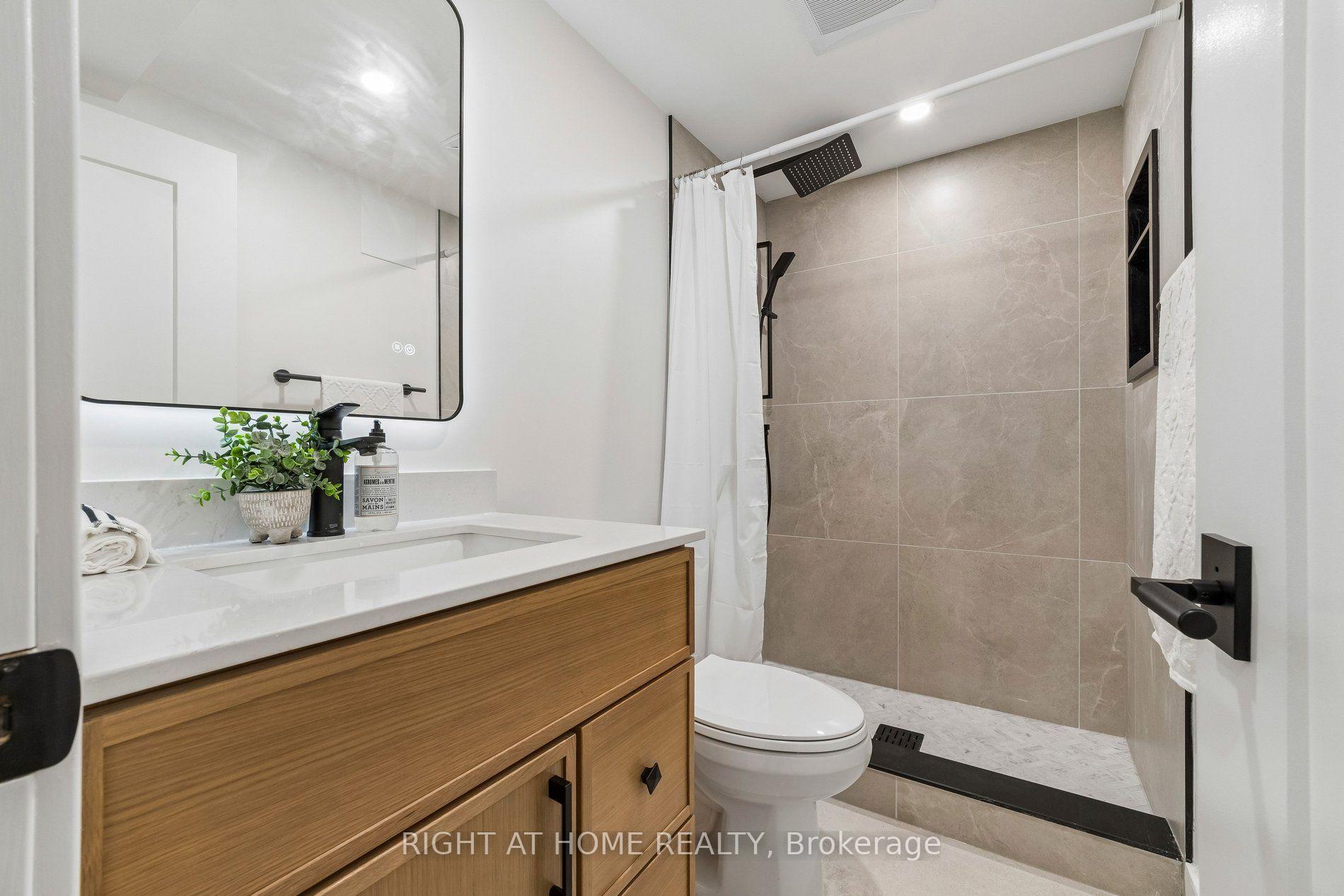 Photo 22 of 16 Ian Fleming Crescent, Whitby, Rolling Acres — HOMEH