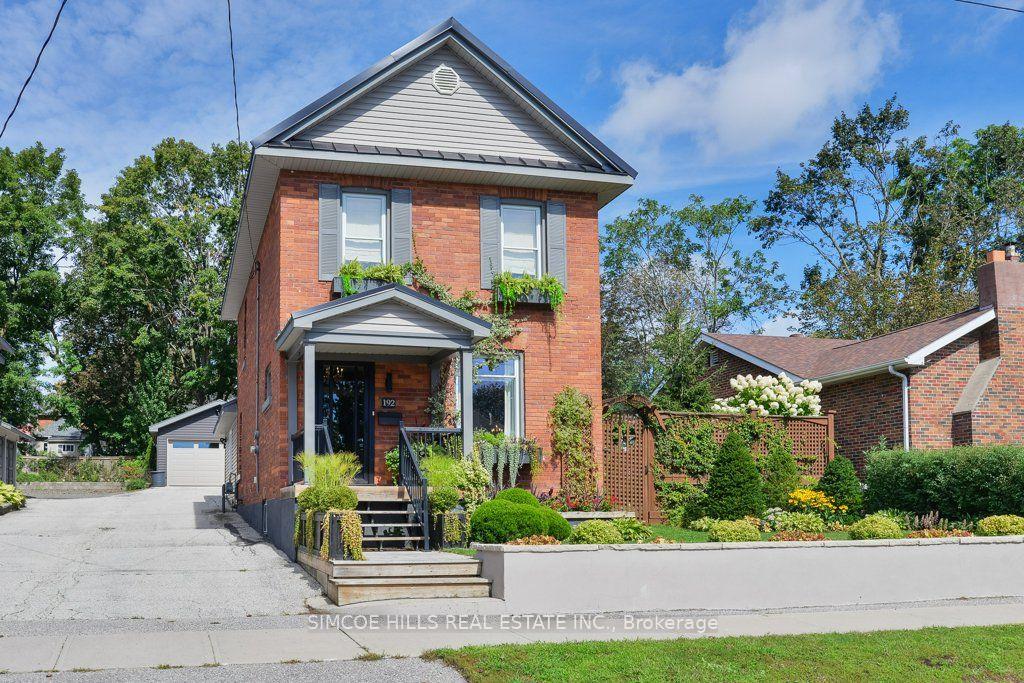 Photo 2 of 192 John Street, Orillia — HOMEH