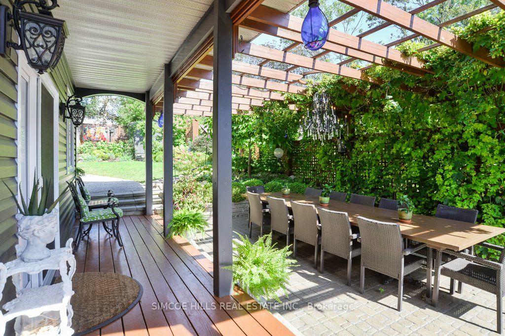 Photo 14 of 192 John Street, Orillia — HOMEH