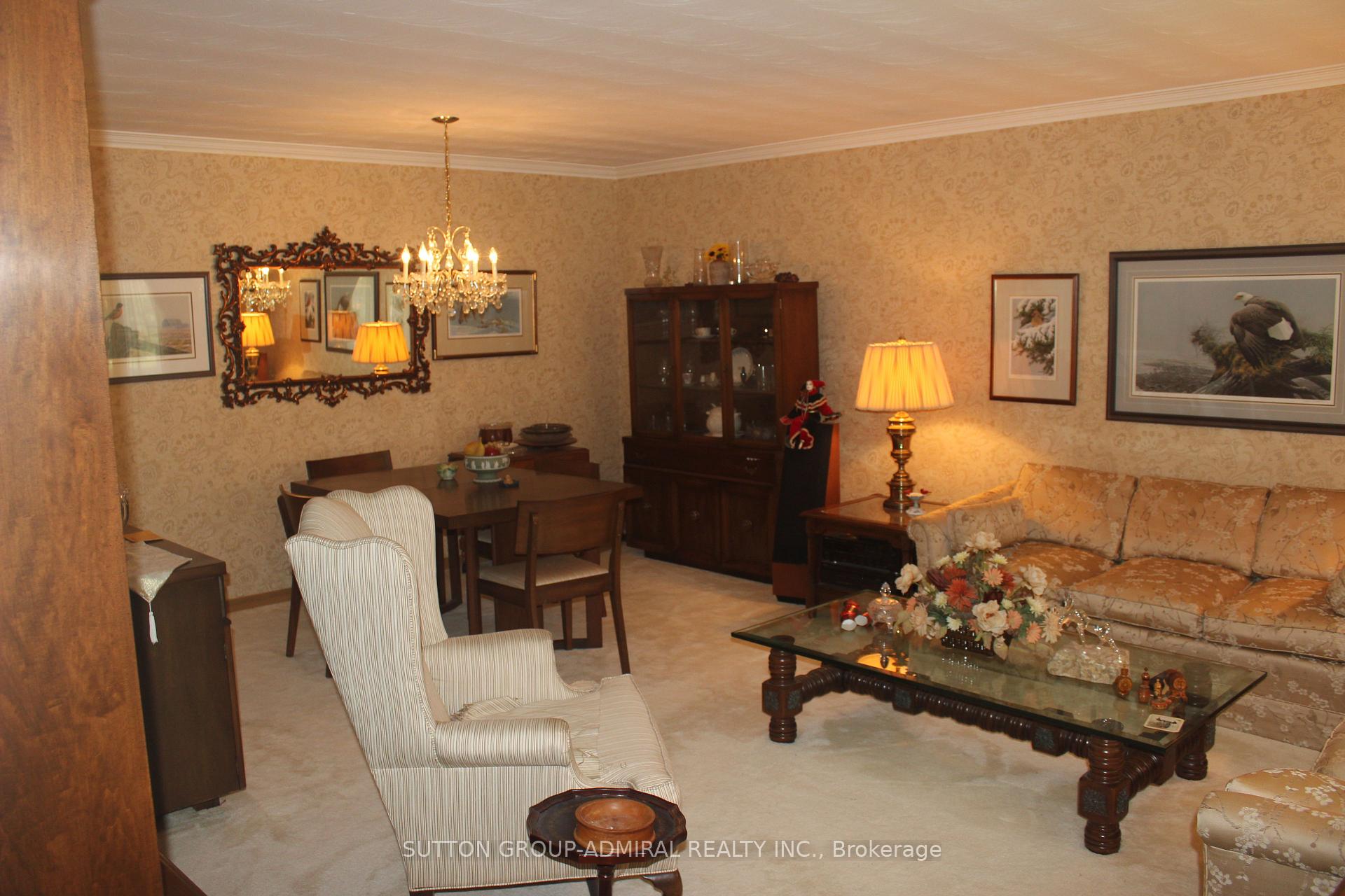 Photo 8 of 47 Talbot Road, North York, Newtonbrook West — HOMEH
