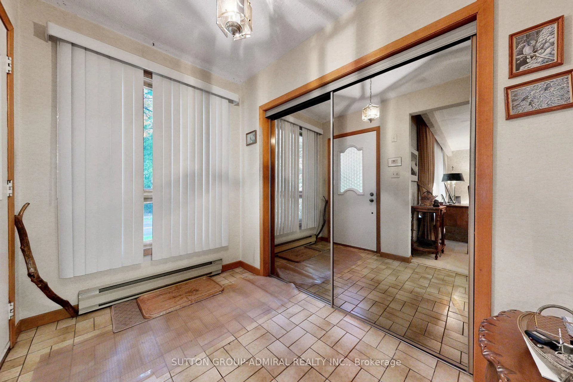 Photo 15 of 47 Talbot Road, North York, Newtonbrook West — HOMEH