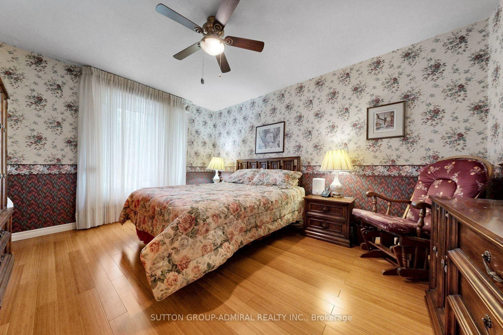 Photo 52 of 47 Talbot Road, North York, Newtonbrook West — HOMEH