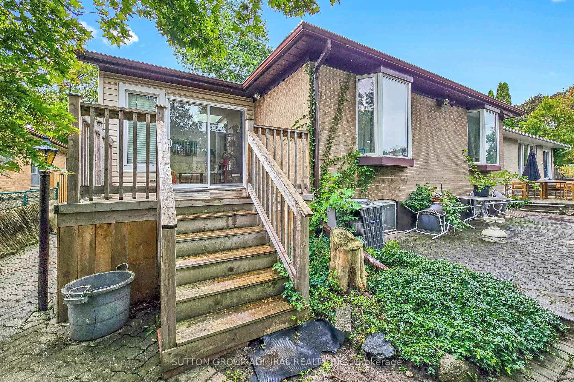 Photo 74 of 47 Talbot Road, North York, Newtonbrook West — HOMEH
